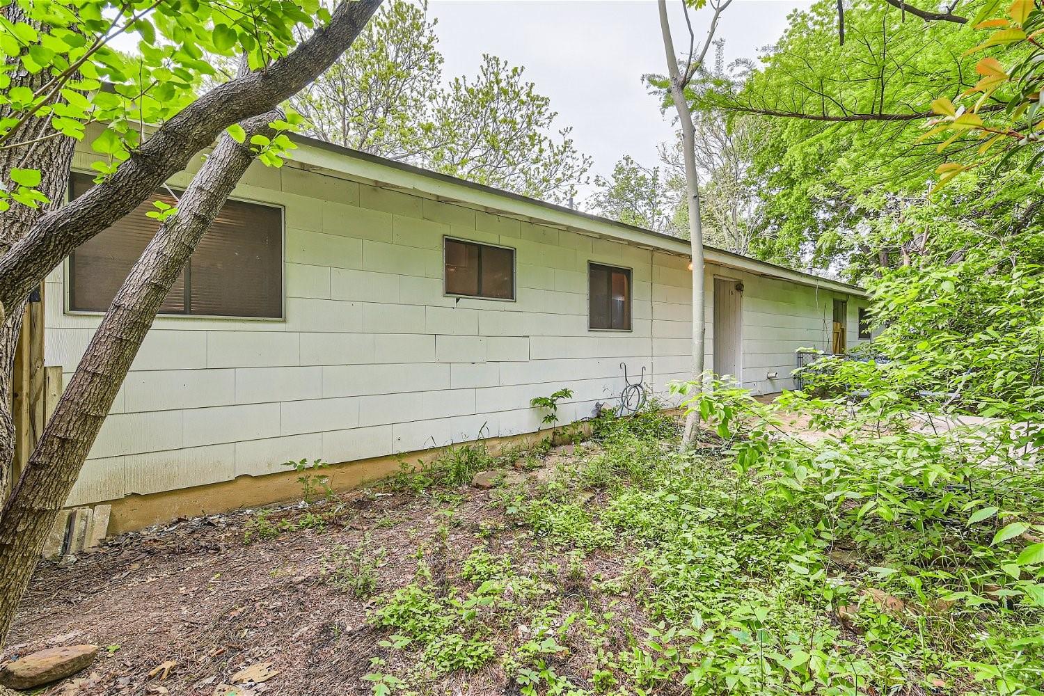 210 W 51st St # A, Austin, TX 78751