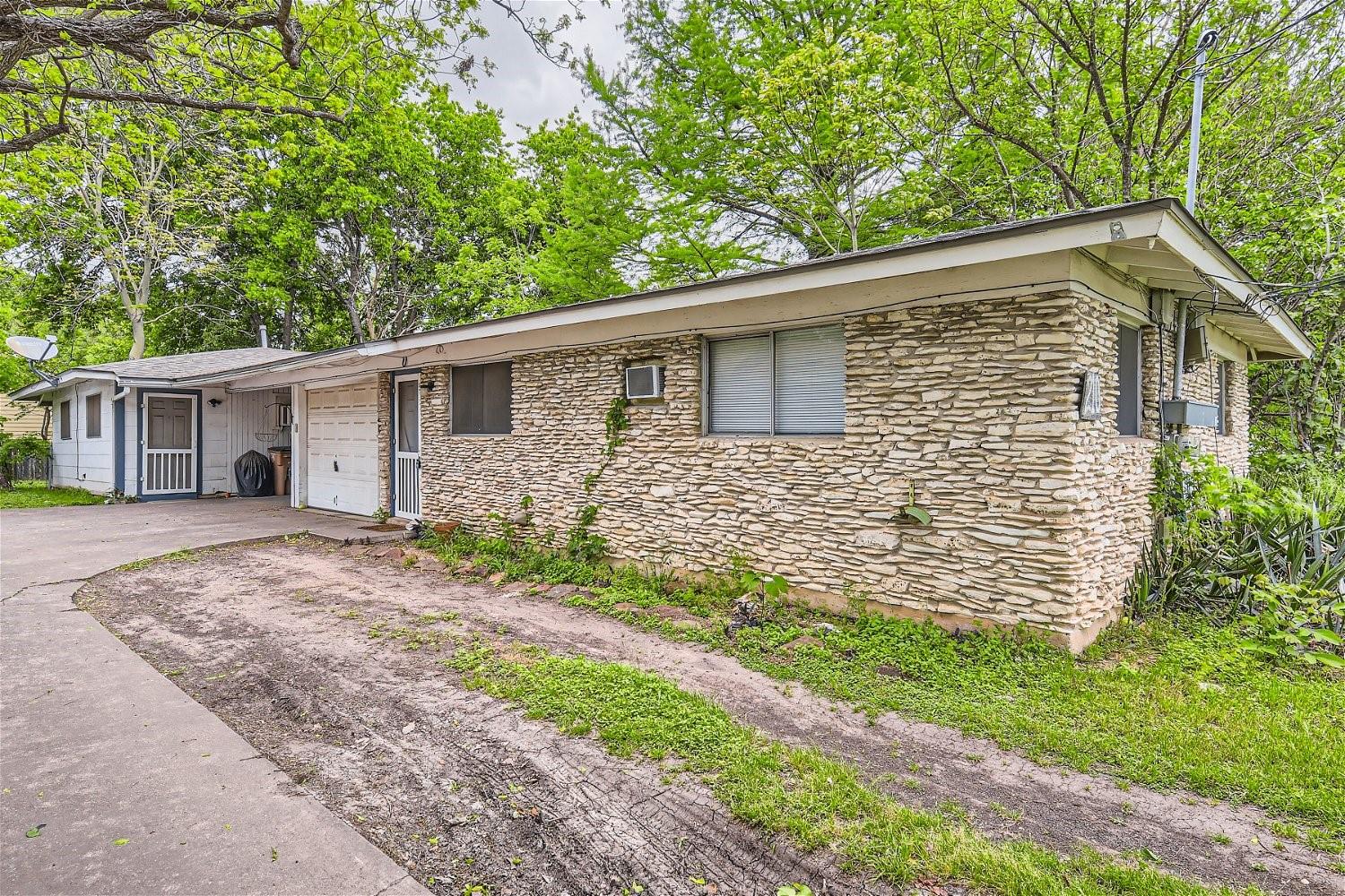 210 W 51st St # A, Austin, TX 78751
