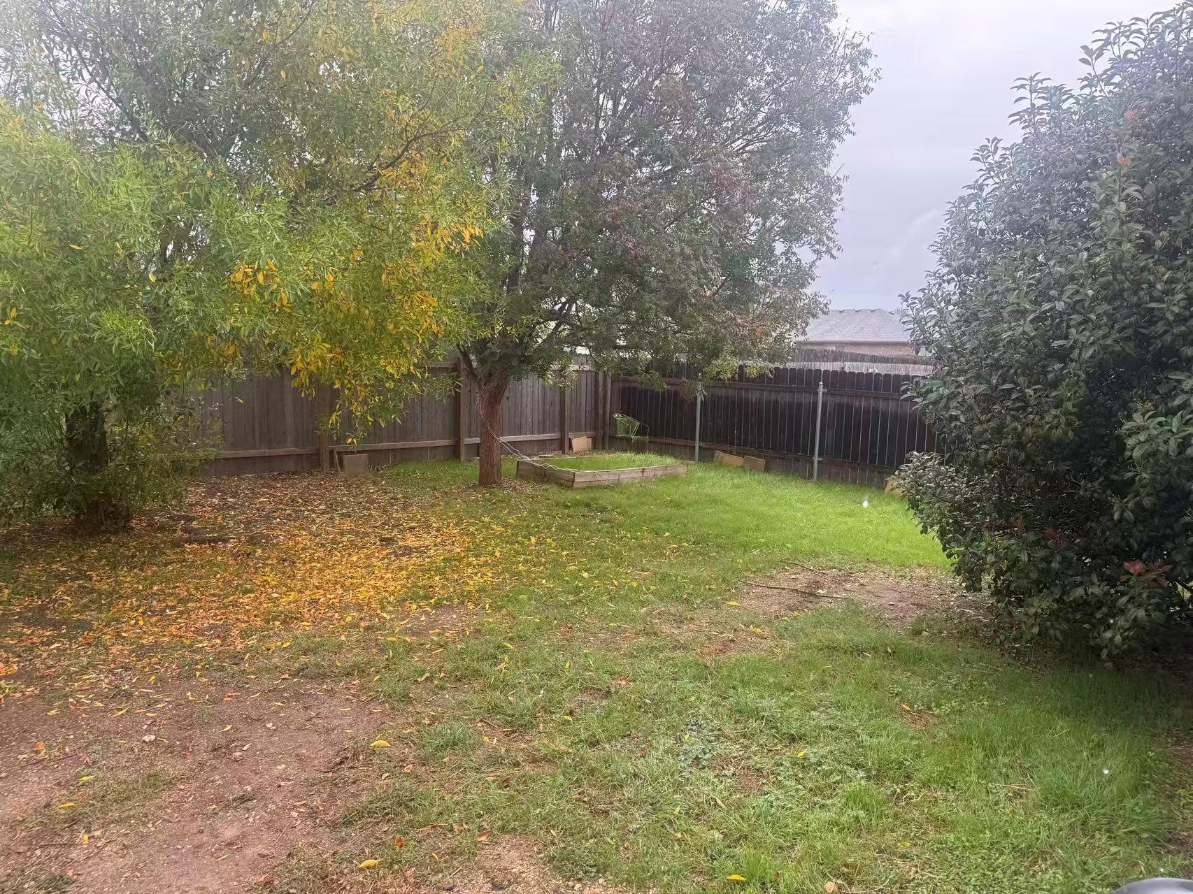 207 Mesa Dr, Leander, TX 78641