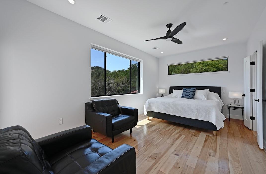 405 Barrett Ln # 2, Austin, TX 78733