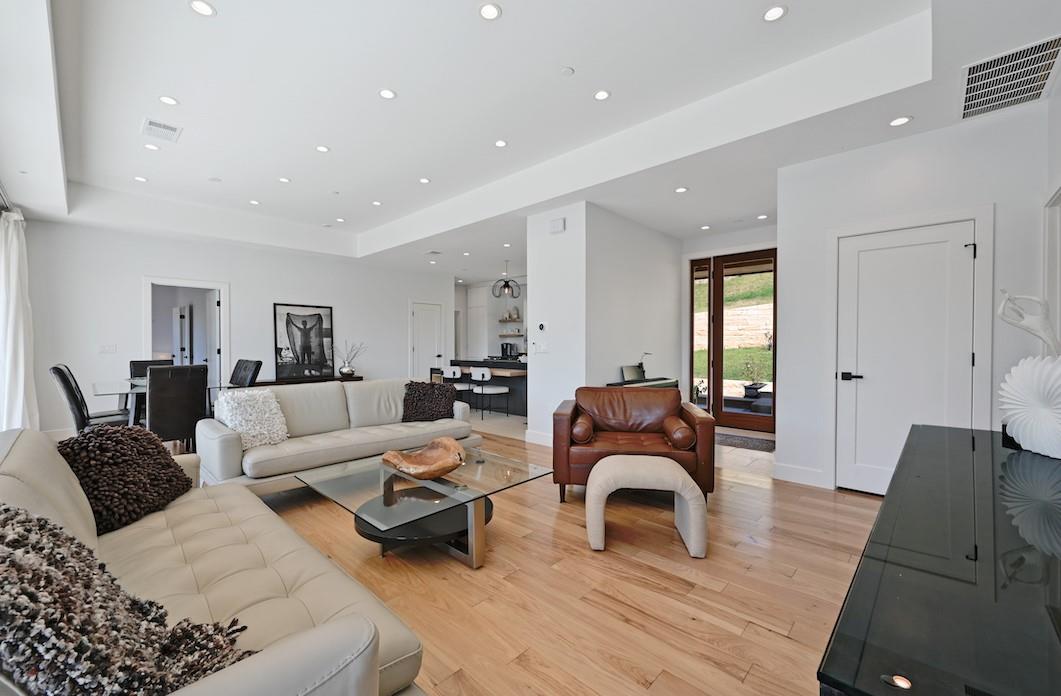 405 Barrett Ln # 2, Austin, TX 78733