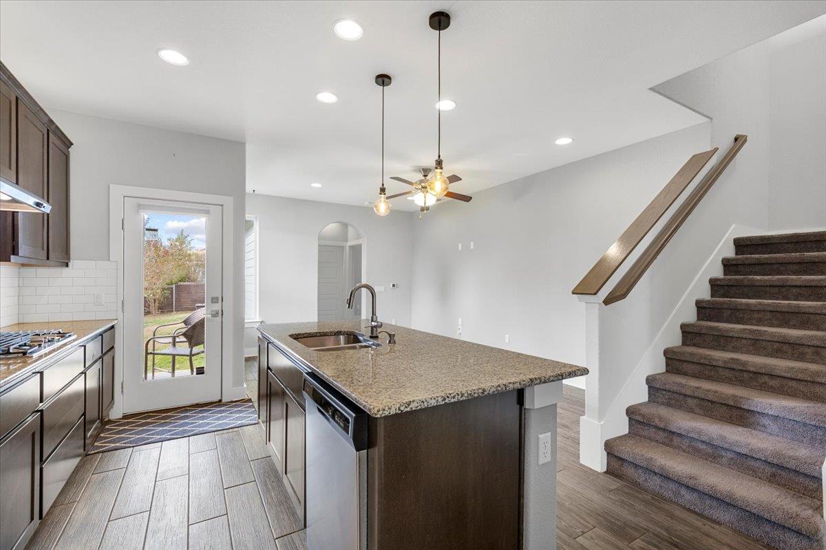 6009 Baythorne Dr, Austin, TX 78747