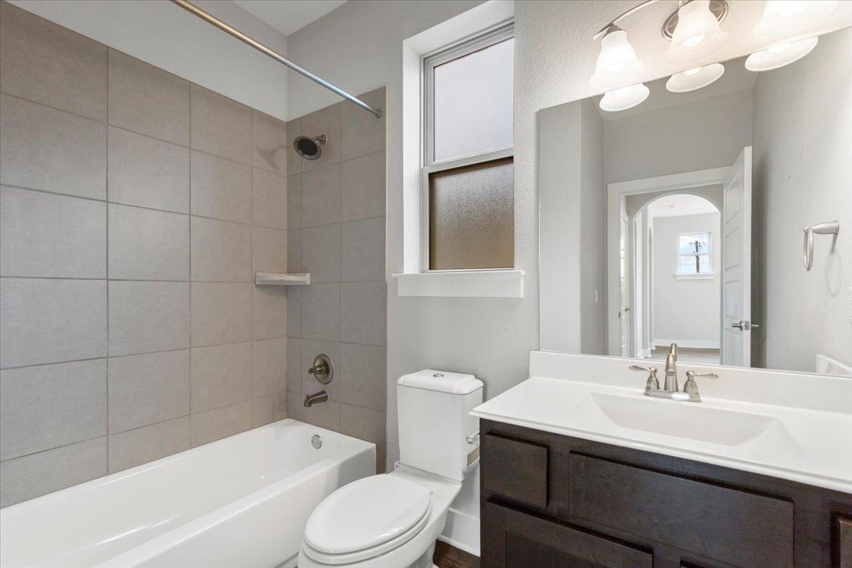 6009 Baythorne Dr, Austin, TX 78747