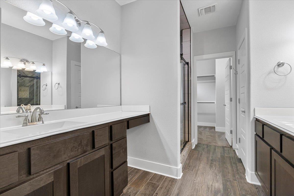 6009 Baythorne Dr, Austin, TX 78747