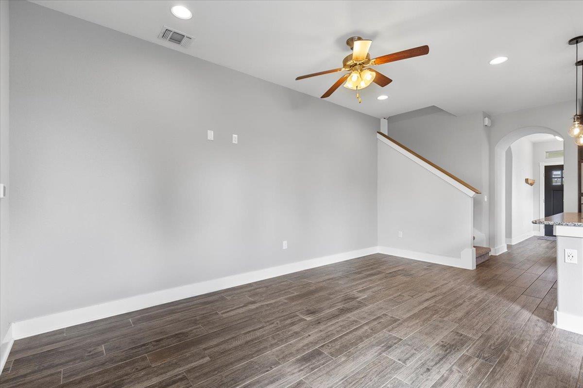 6009 Baythorne Dr, Austin, TX 78747