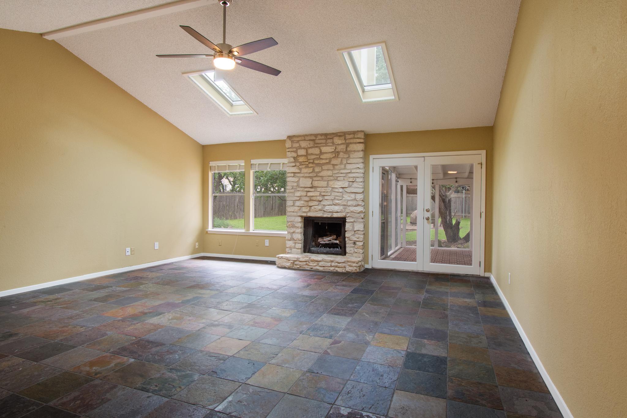 11123 Henge Dr, Austin, TX 78759