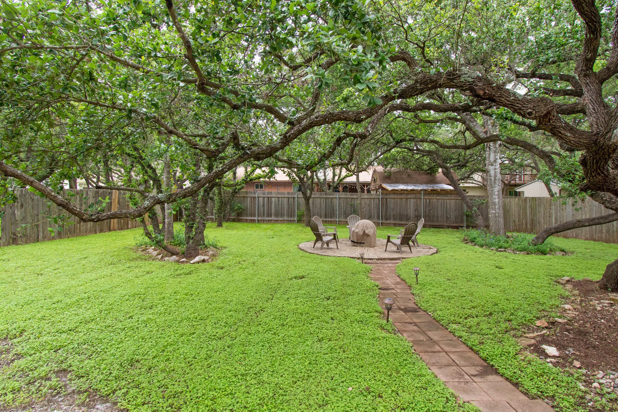 11123 Henge Dr, Austin, TX 78759