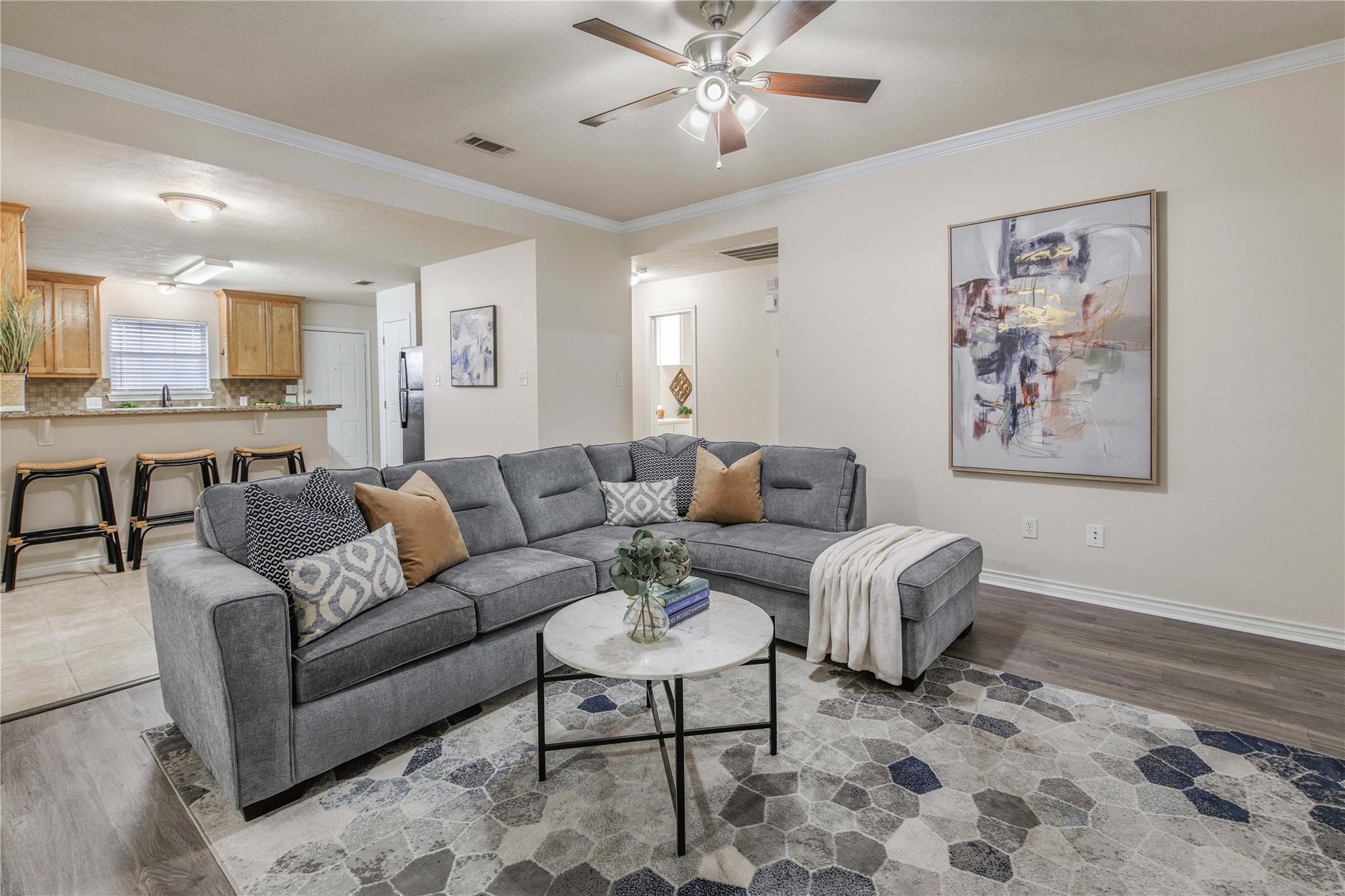 901 Crepe Myrtle St, College Station, TX 77845