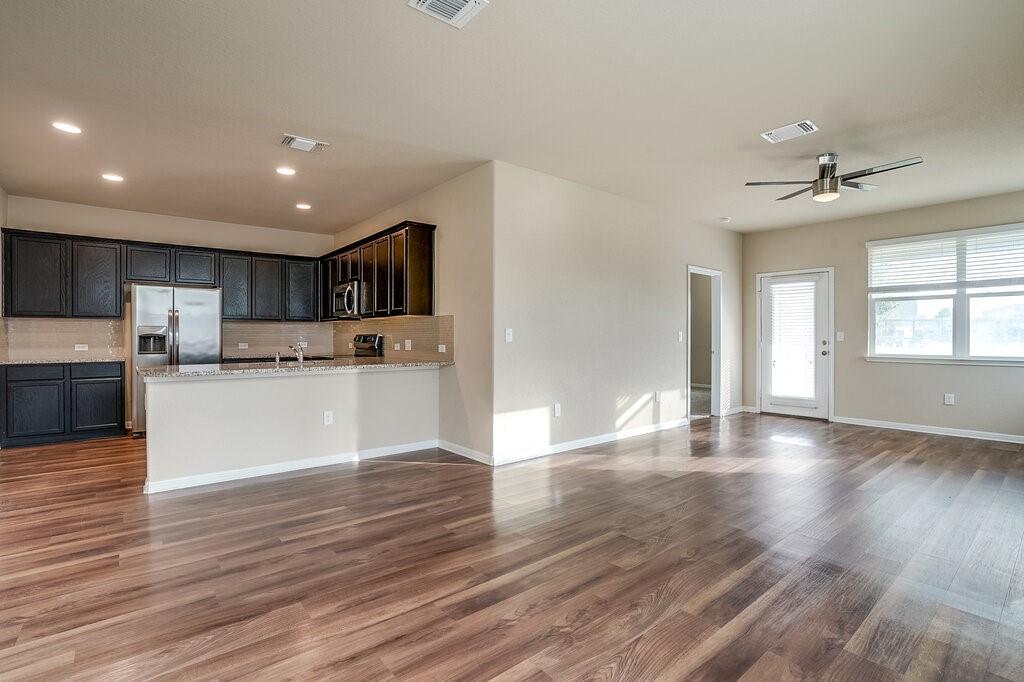 1701 Logan Dr # 34, Round Rock, TX 78664