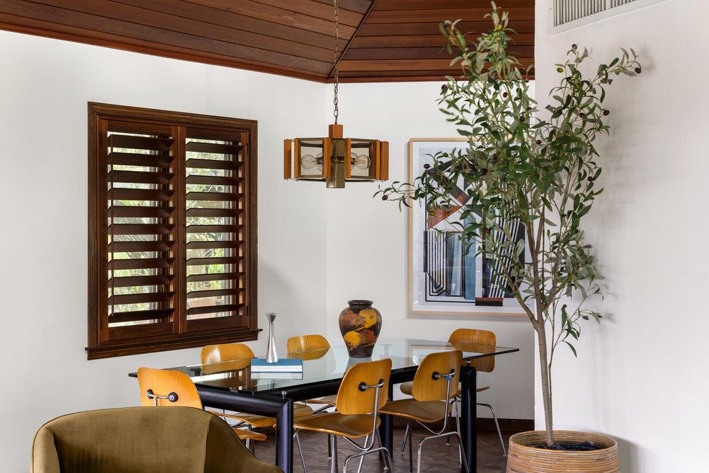 1922 Cypress Pt W, Austin, TX 78746