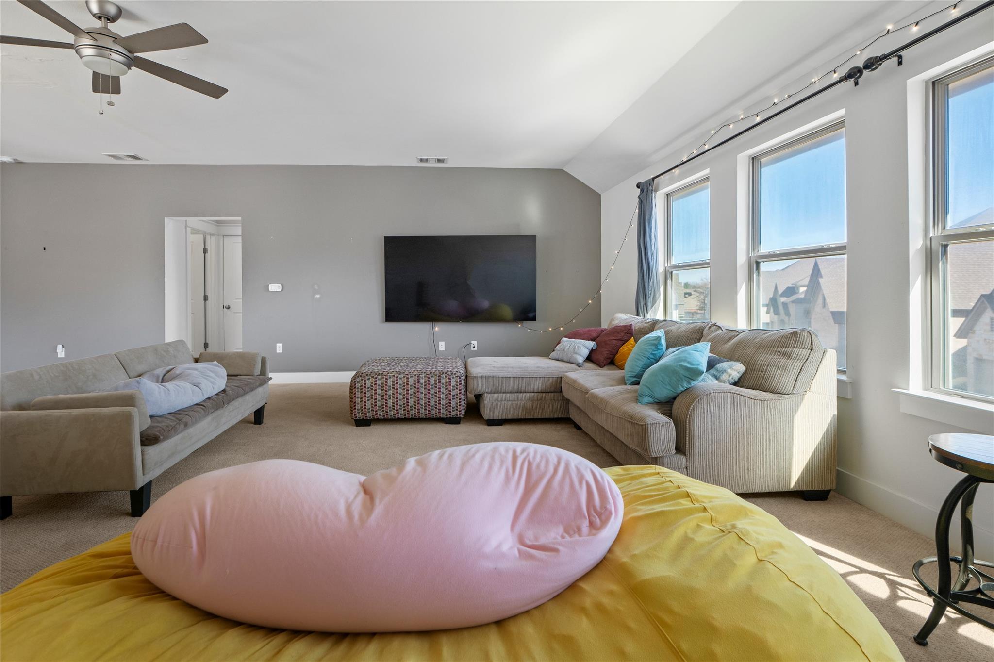 13001 Hymeadow Dr # 31, Austin, TX 78729