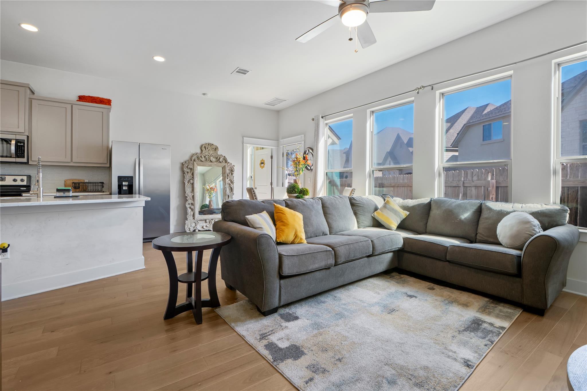 13001 Hymeadow Dr # 31, Austin, TX 78729