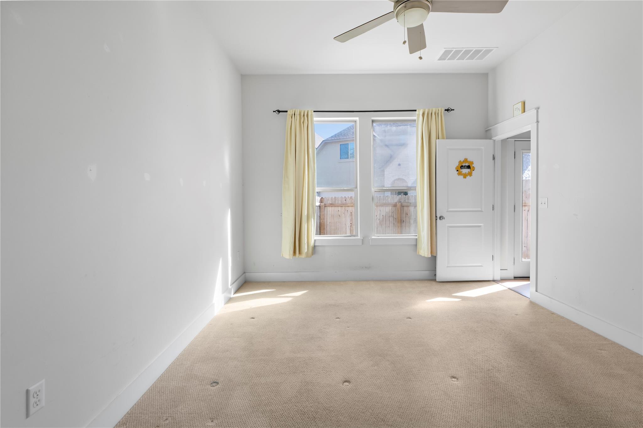 13001 Hymeadow Dr # 31, Austin, TX 78729