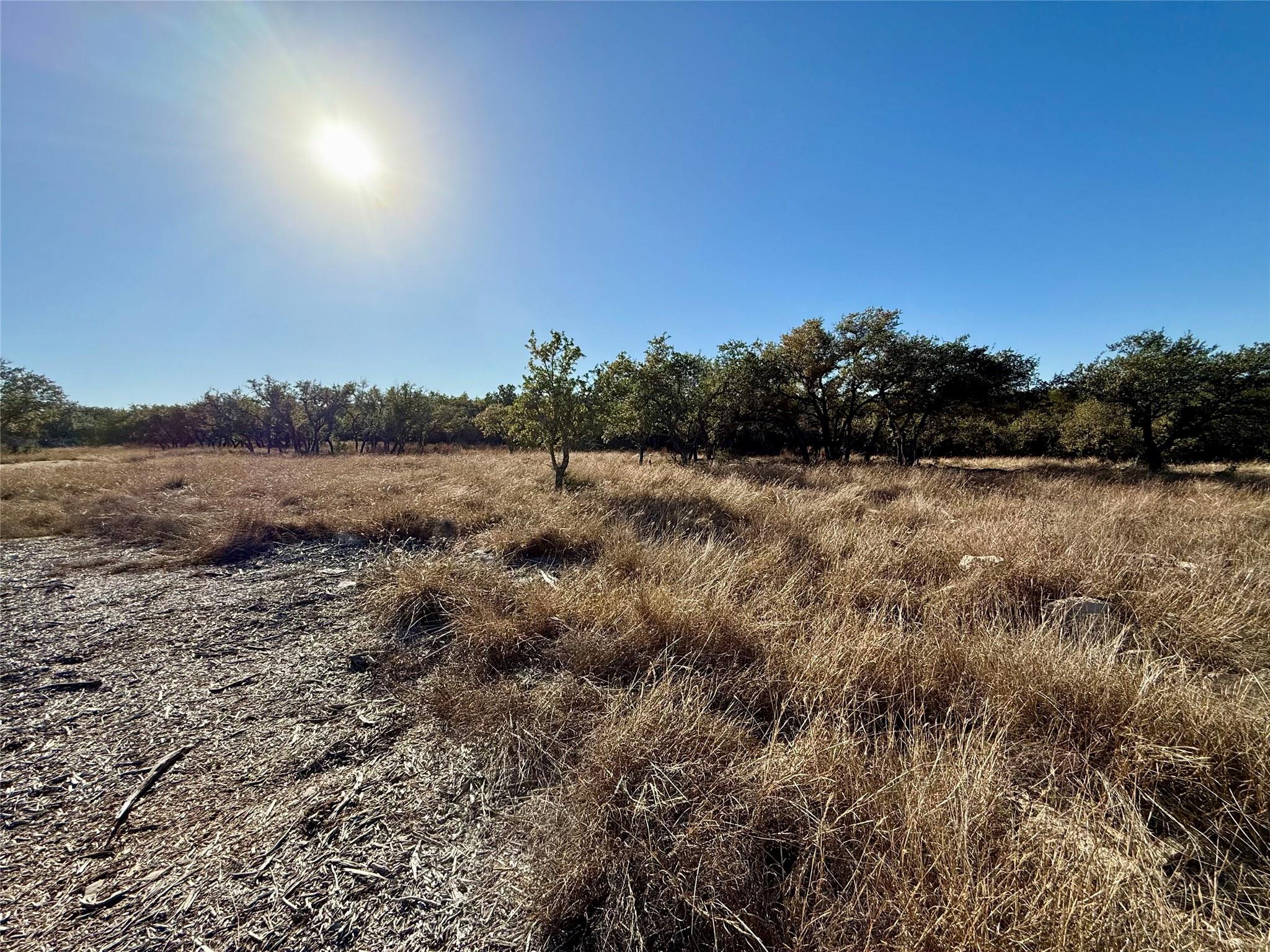 107 Oak Meadow Trl, Spicewood, TX 78669