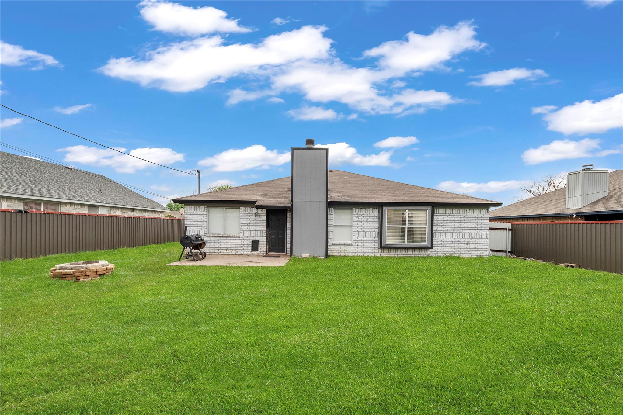 1817 Dusk Dr Dr, Killeen, TX 76543