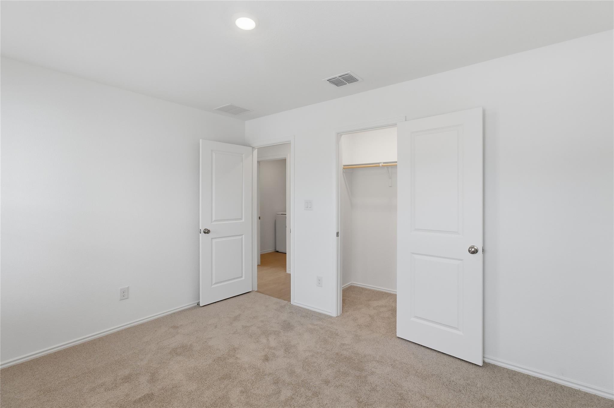 596 Sormonne Loop, Kyle, TX 78640