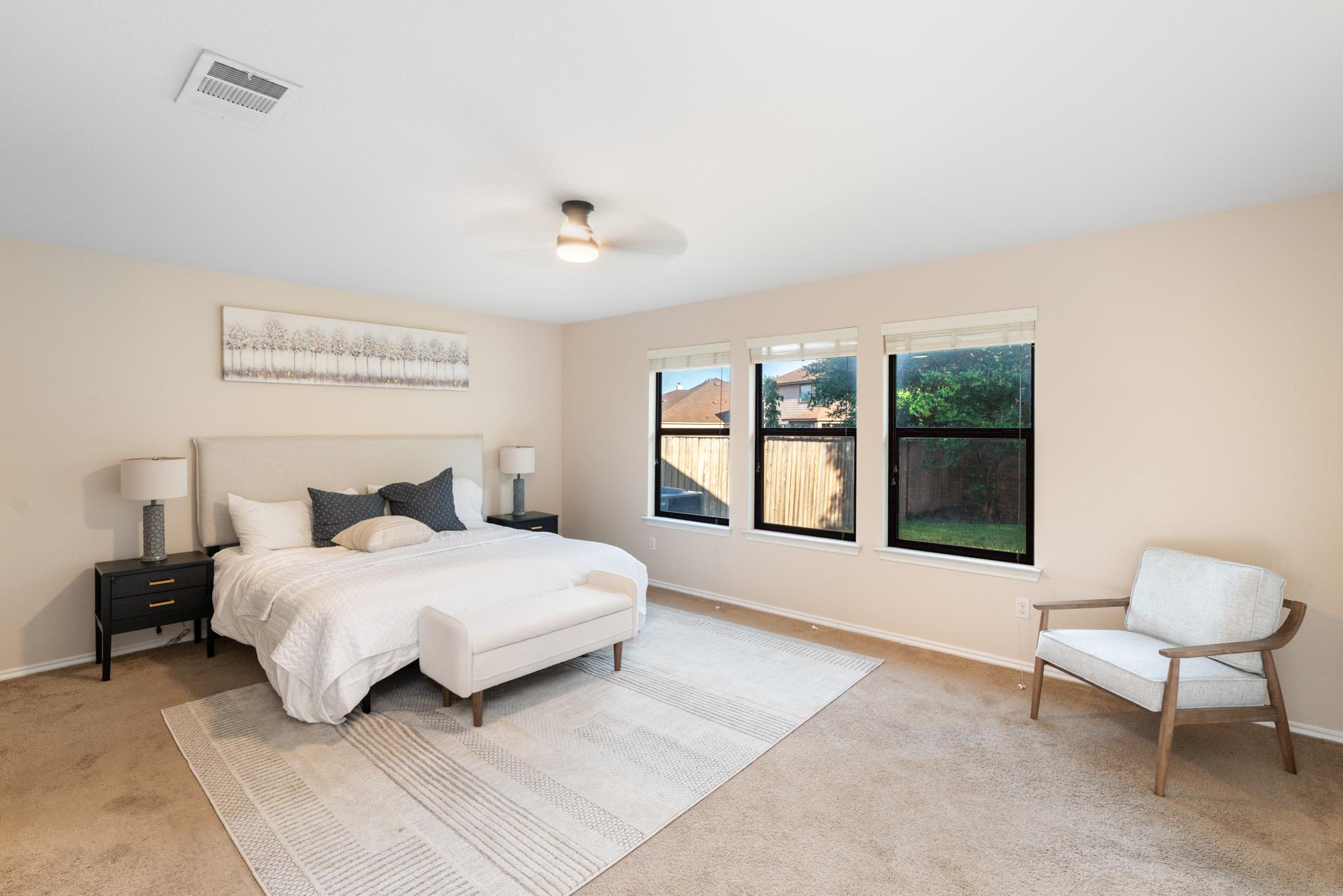 913 Mahomet Dr, Pflugerville, TX 78660