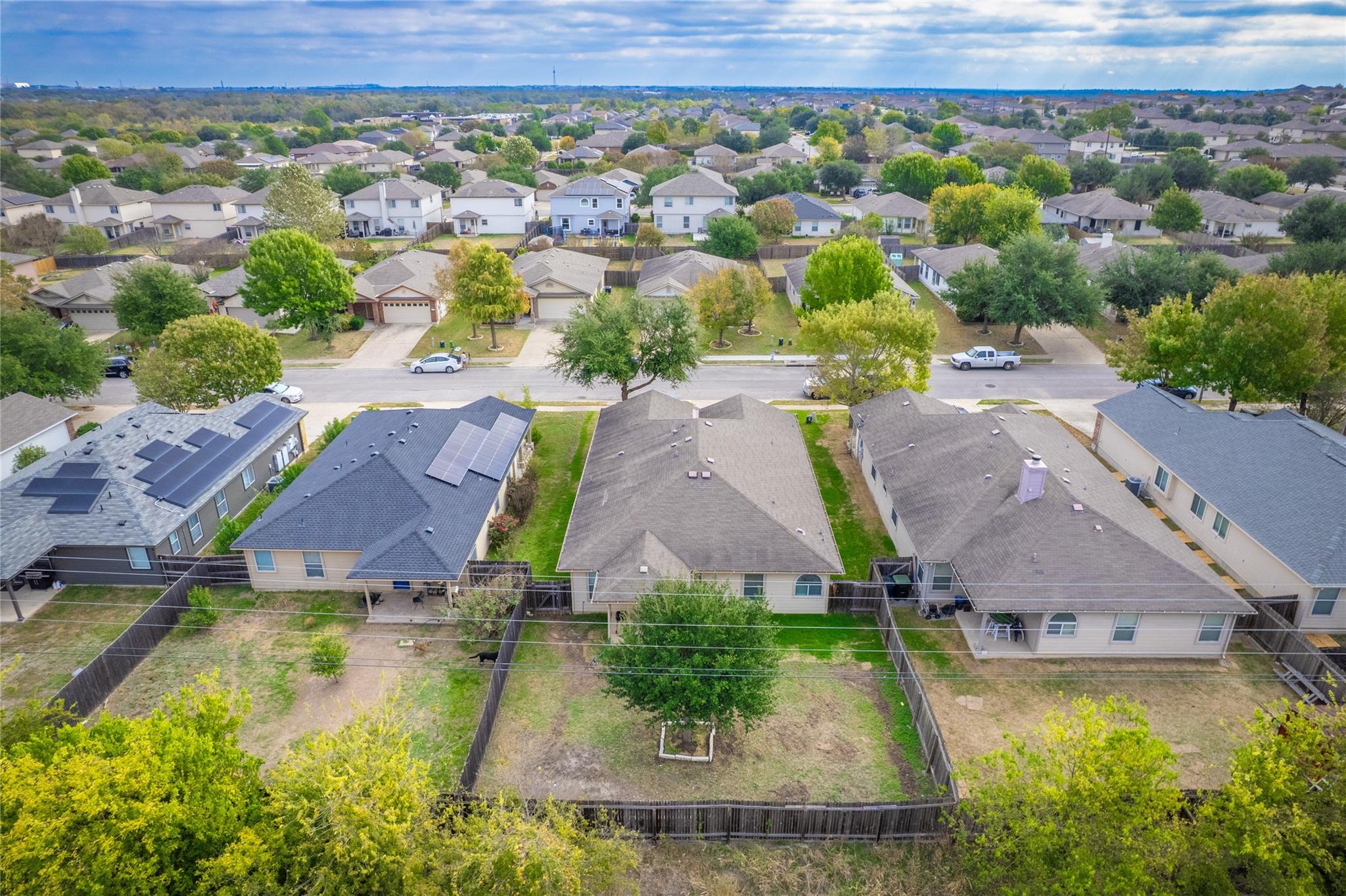 330 Altamont St, Hutto, TX 78634