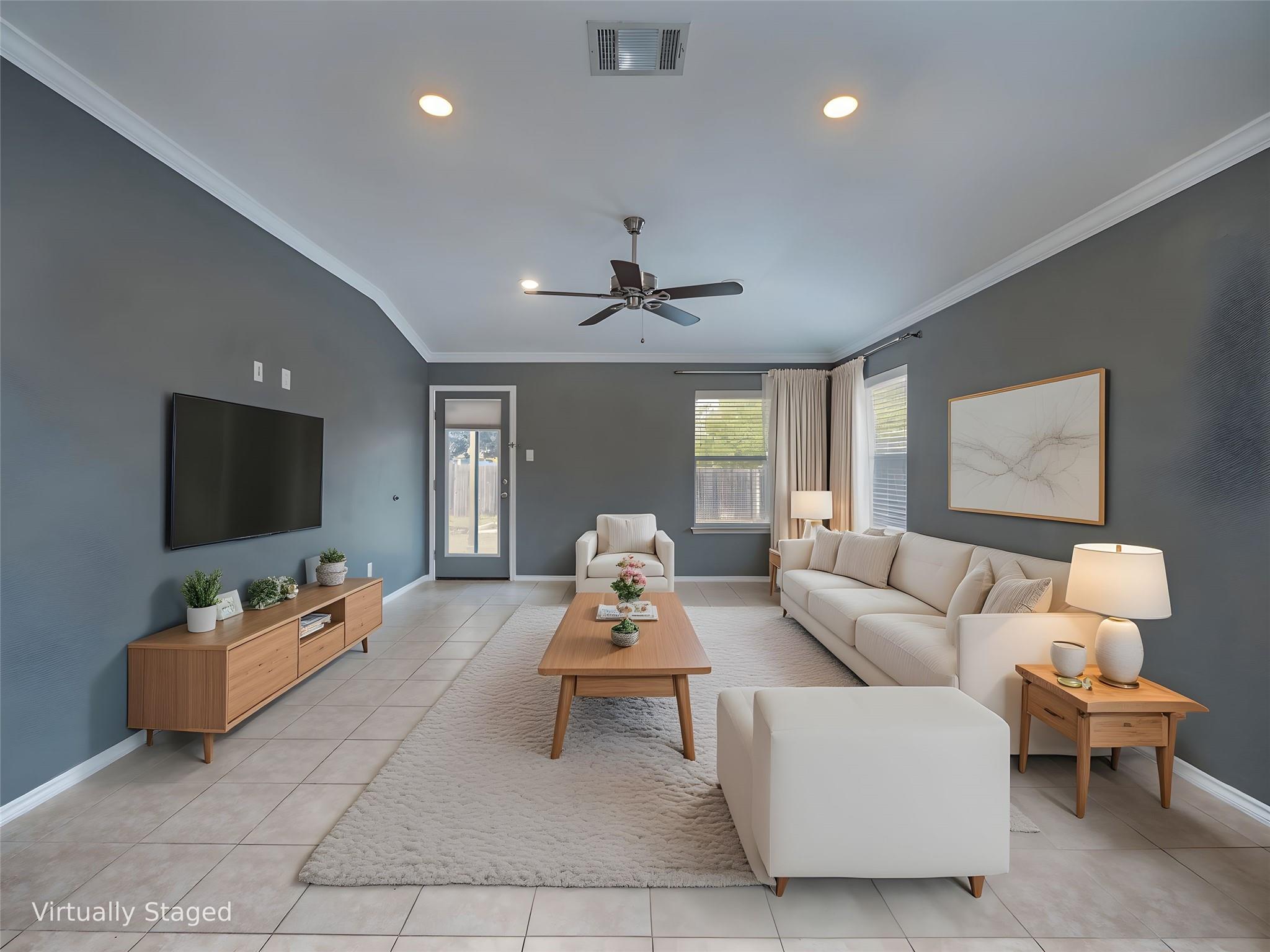 330 Altamont St, Hutto, TX 78634