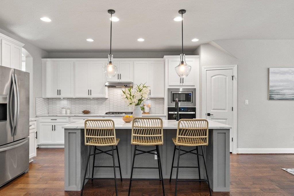 4229 Borho Ranch St, Leander, TX 78641