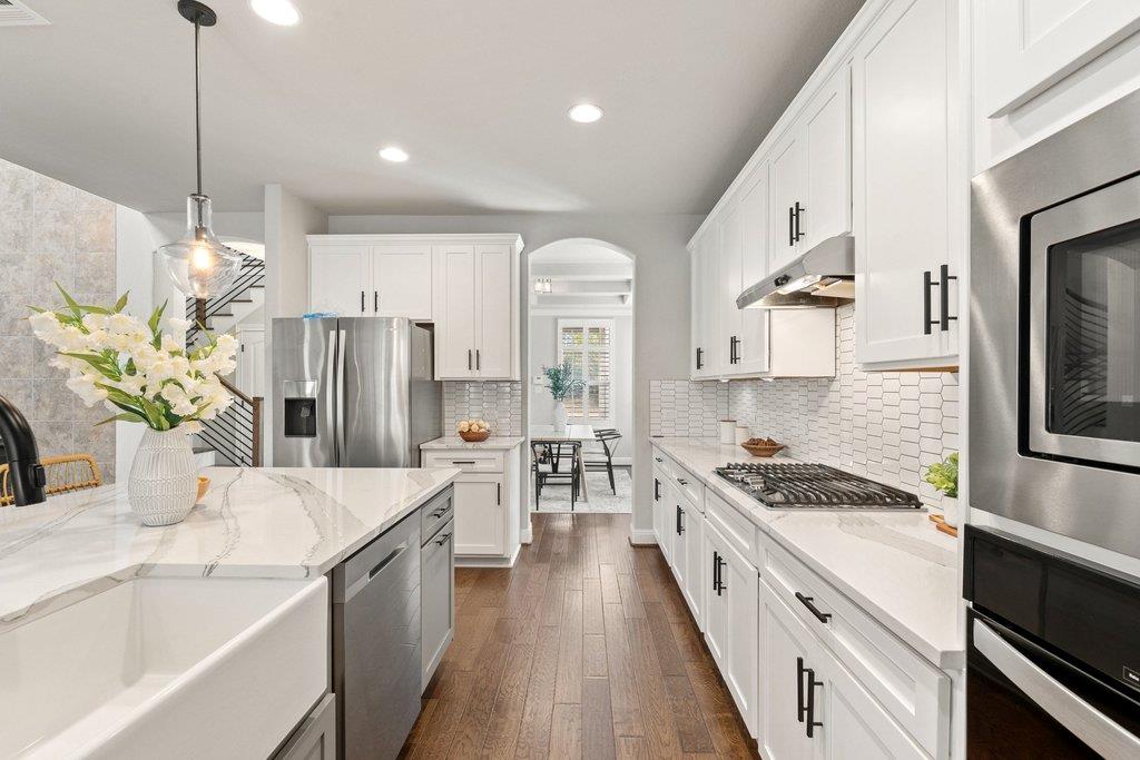 4229 Borho Ranch St, Leander, TX 78641