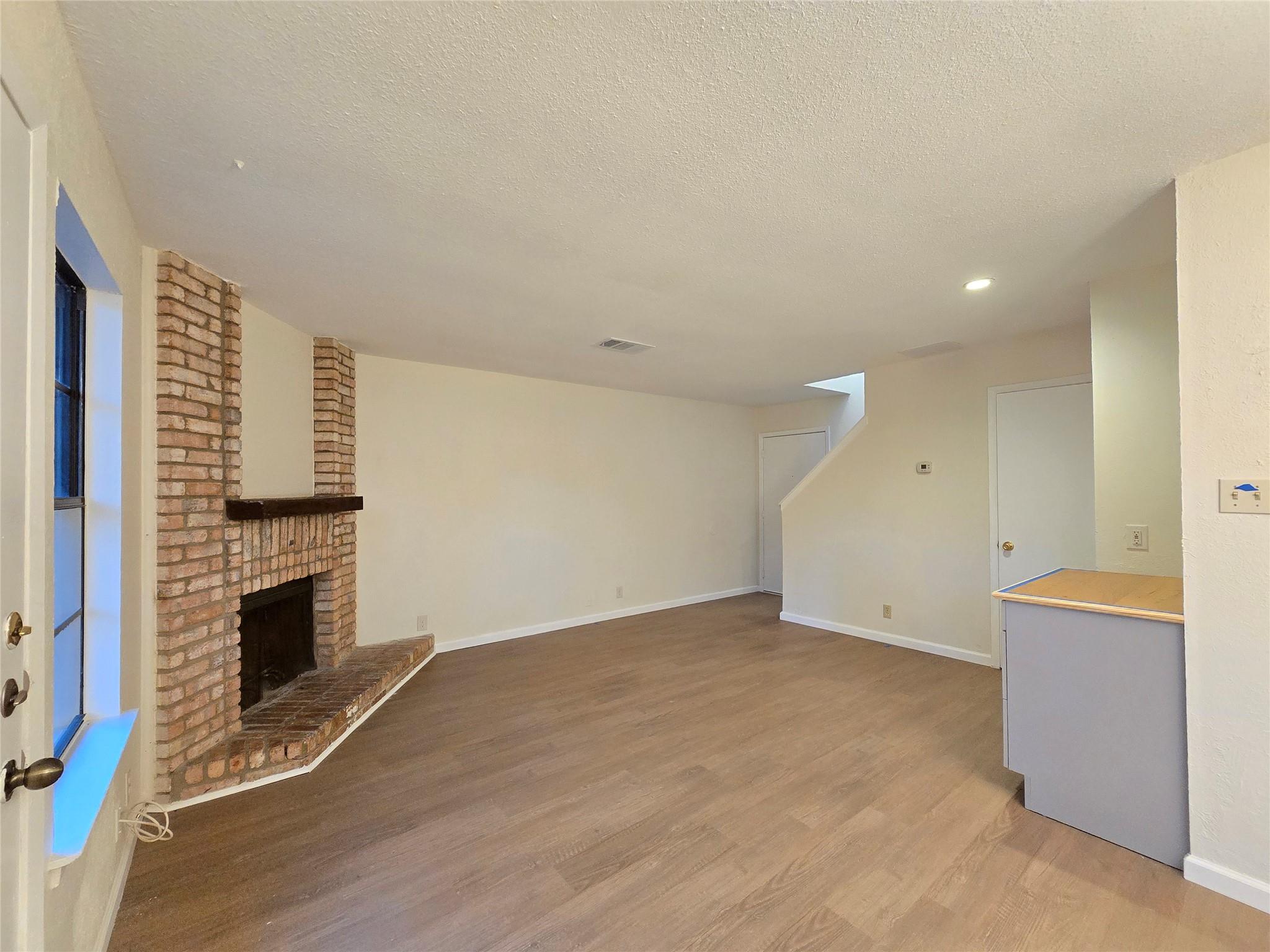 1305 Dobie Dr # A, Austin, TX 78753