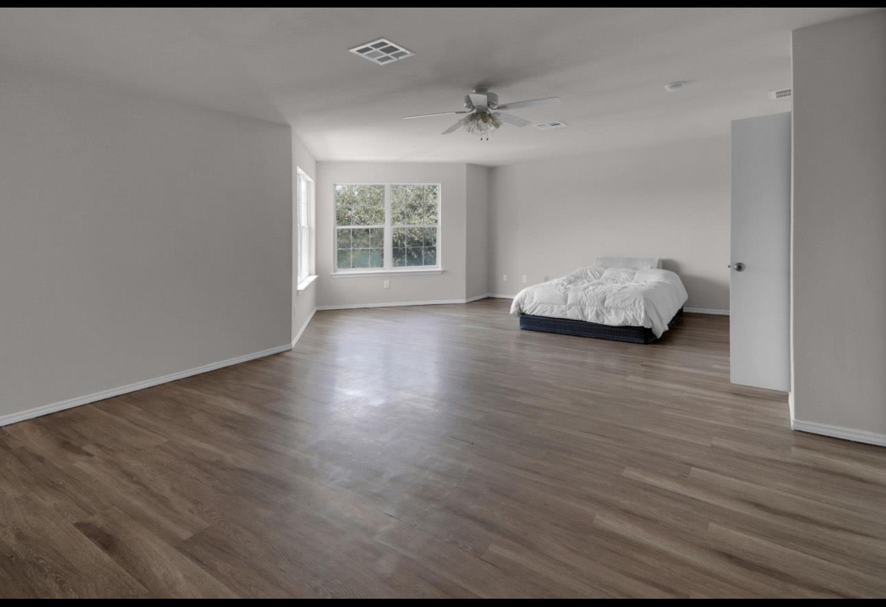 19921 San Chisolm Dr, Round Rock, TX 78664