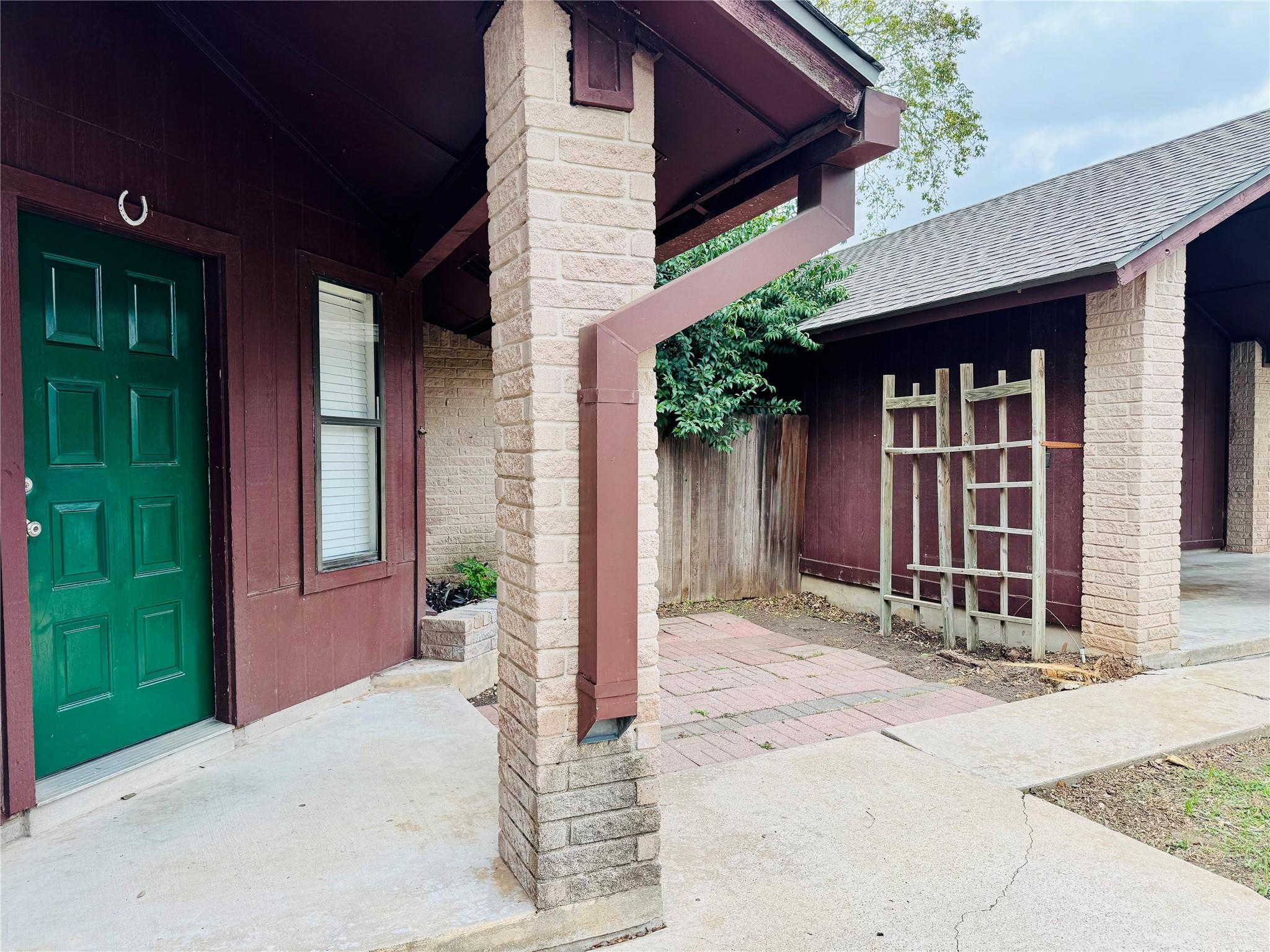 907 Milford Way # A, Austin, TX 78745