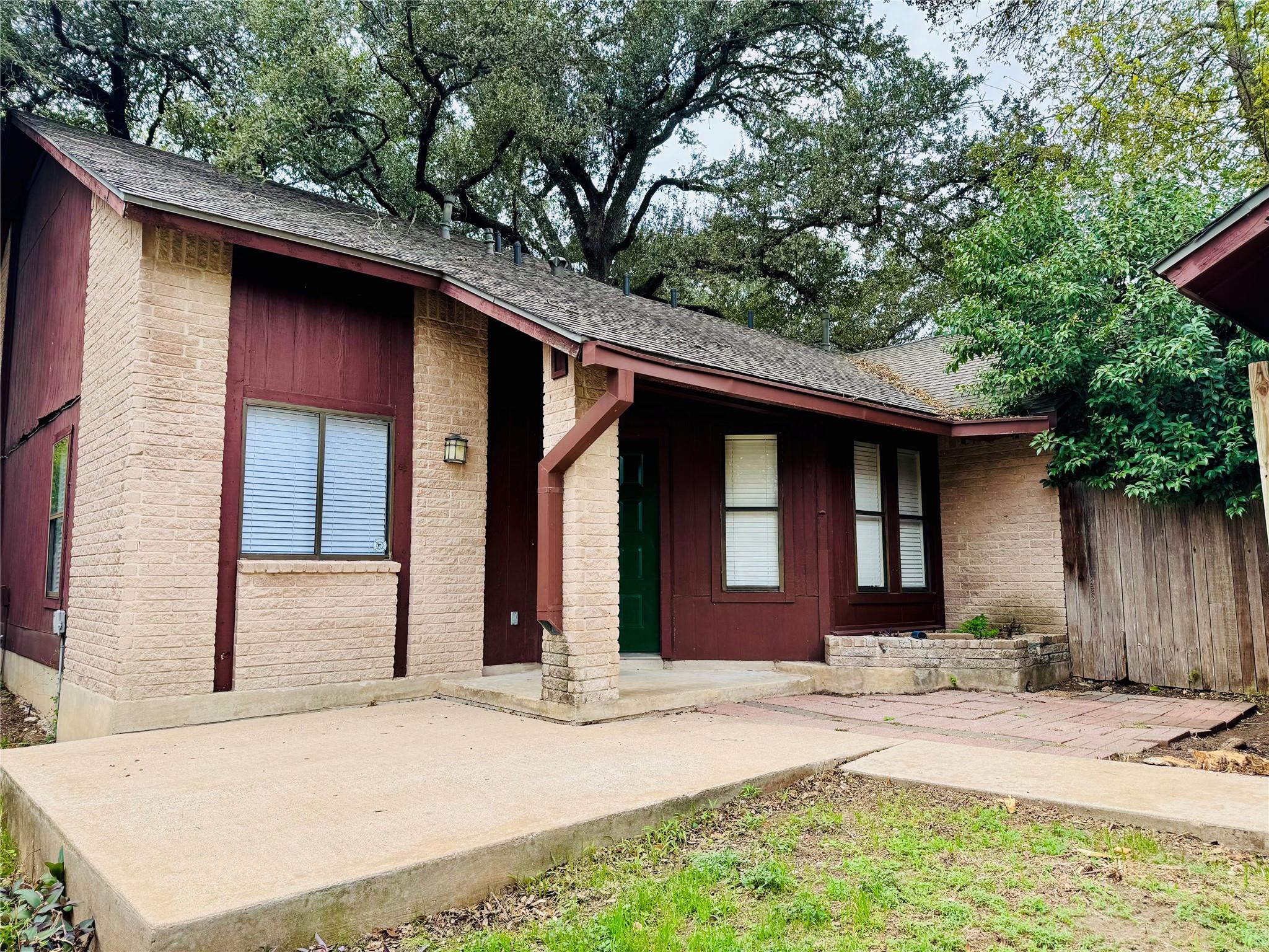 907 Milford Way # A, Austin, TX 78745