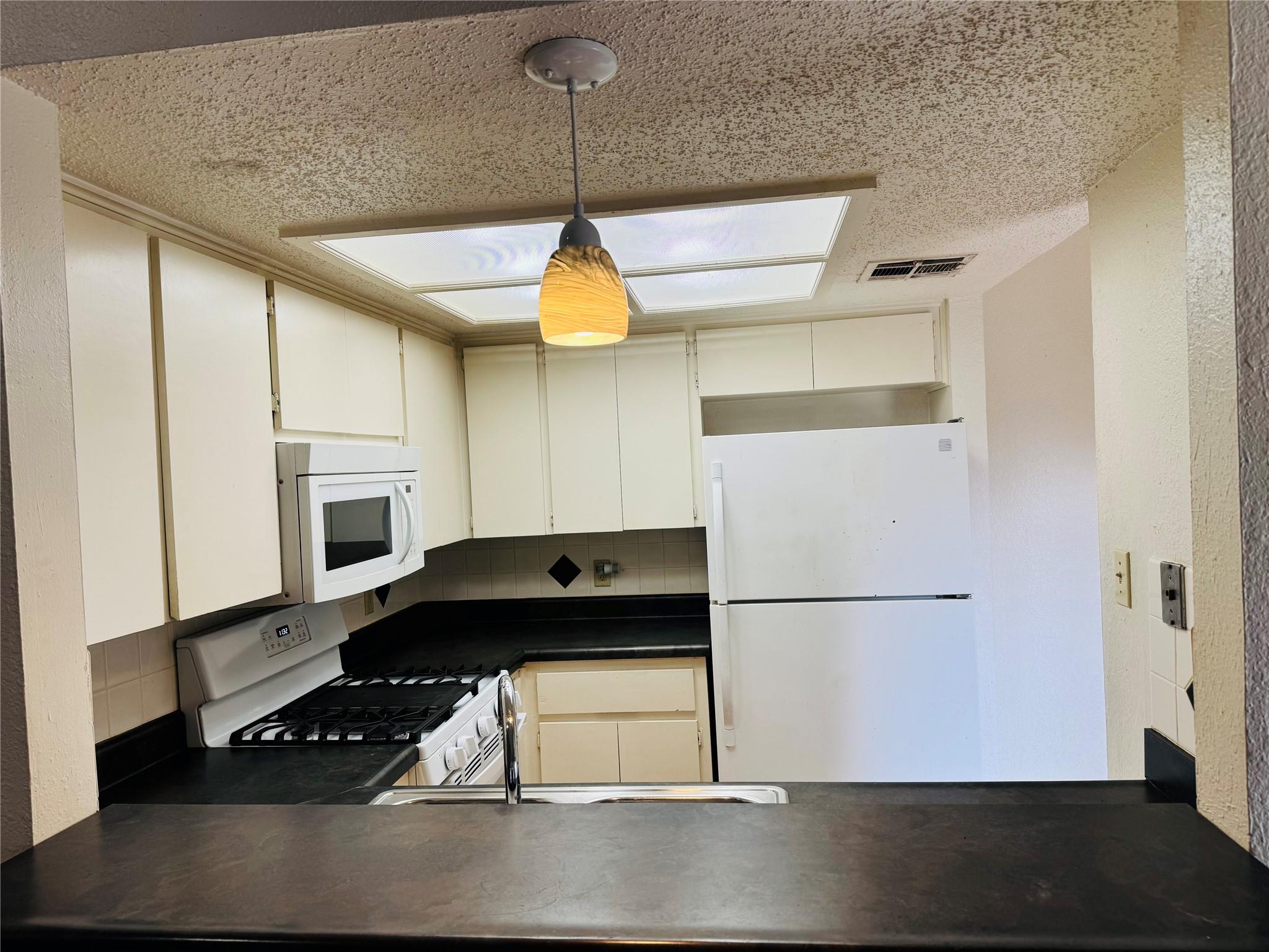 907 Milford Way # A, Austin, TX 78745