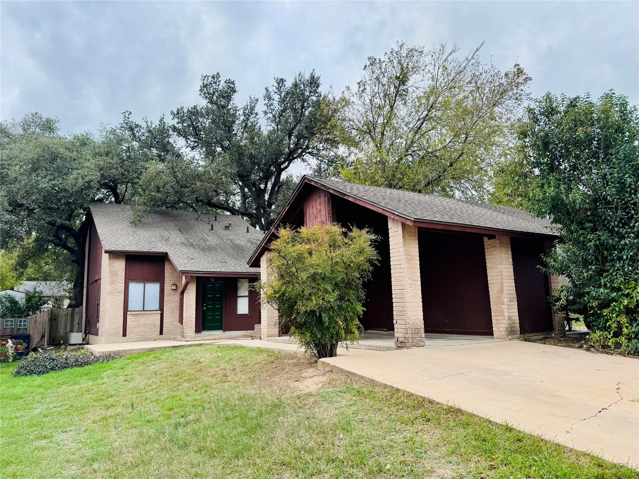907 Milford Way # A, Austin, TX 78745