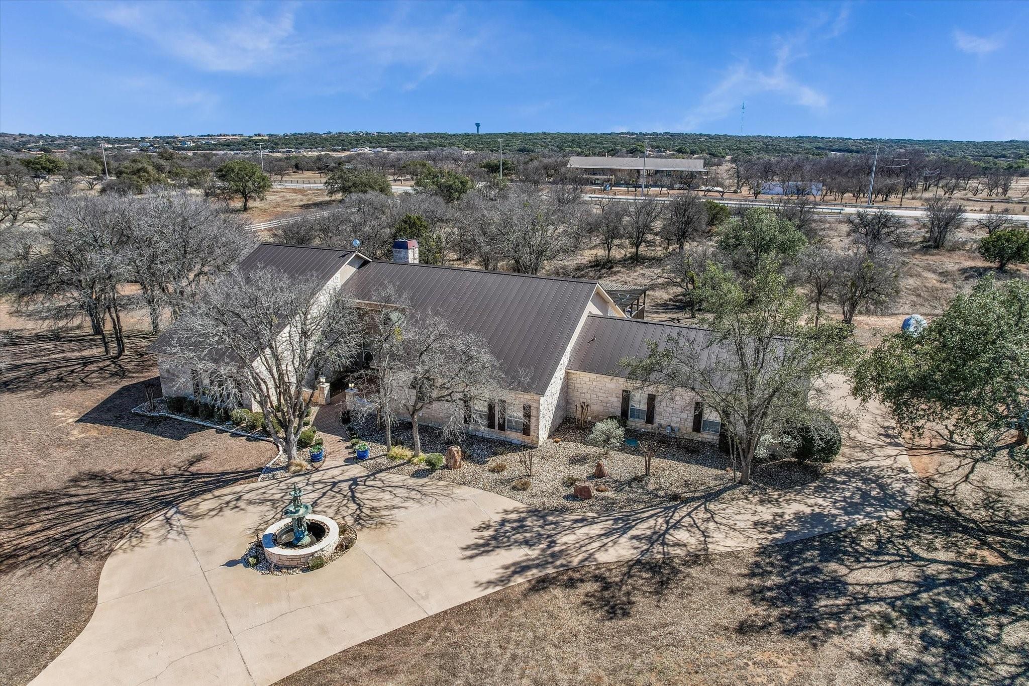 209 Tarbet Trl, Horseshoe Bay, TX 78657