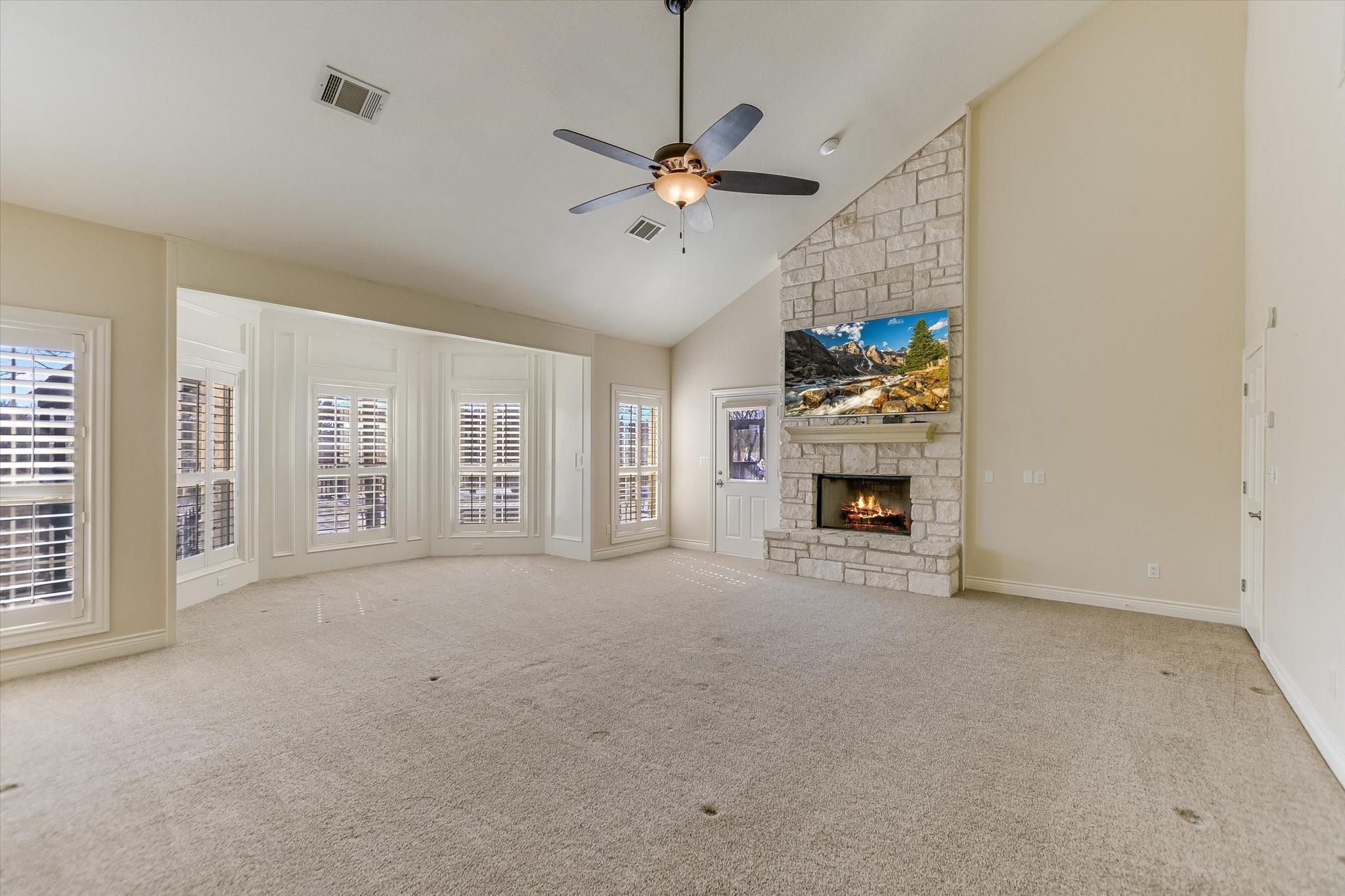 209 Tarbet Trl, Horseshoe Bay, TX 78657