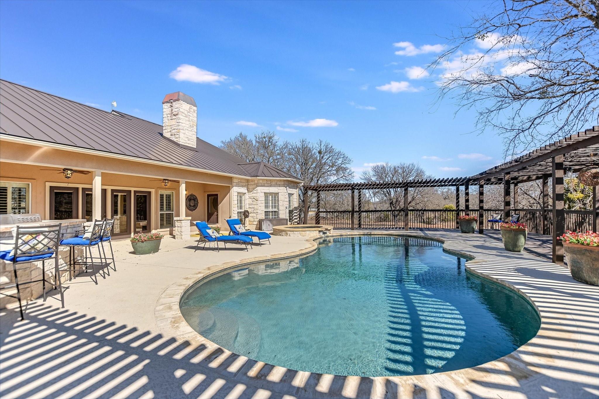 209 Tarbet Trl, Horseshoe Bay, TX 78657