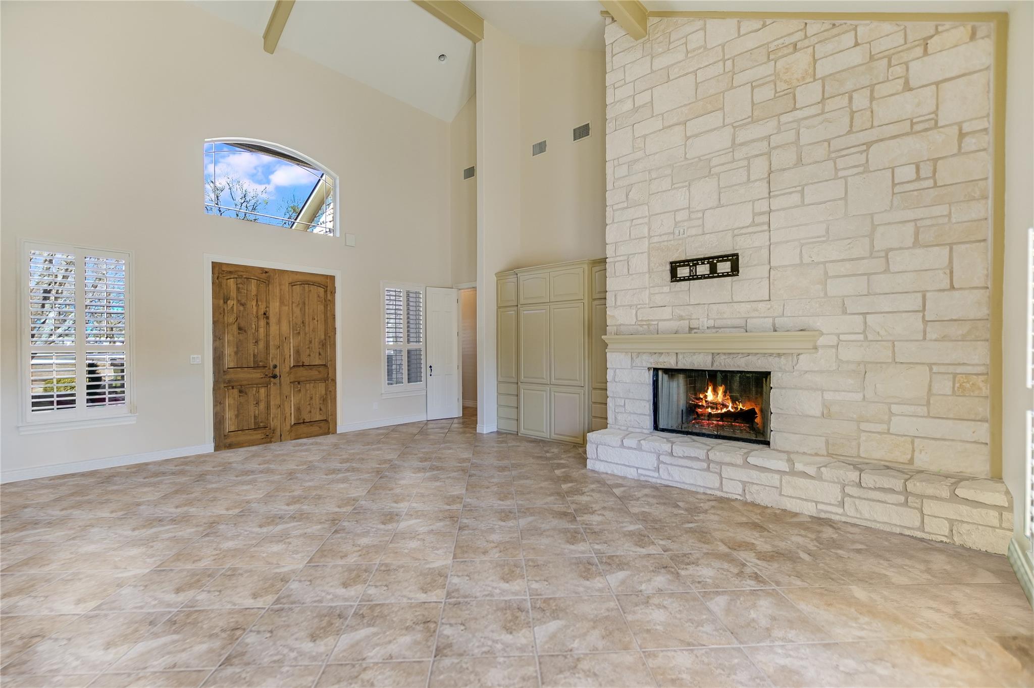 209 Tarbet Trl, Horseshoe Bay, TX 78657