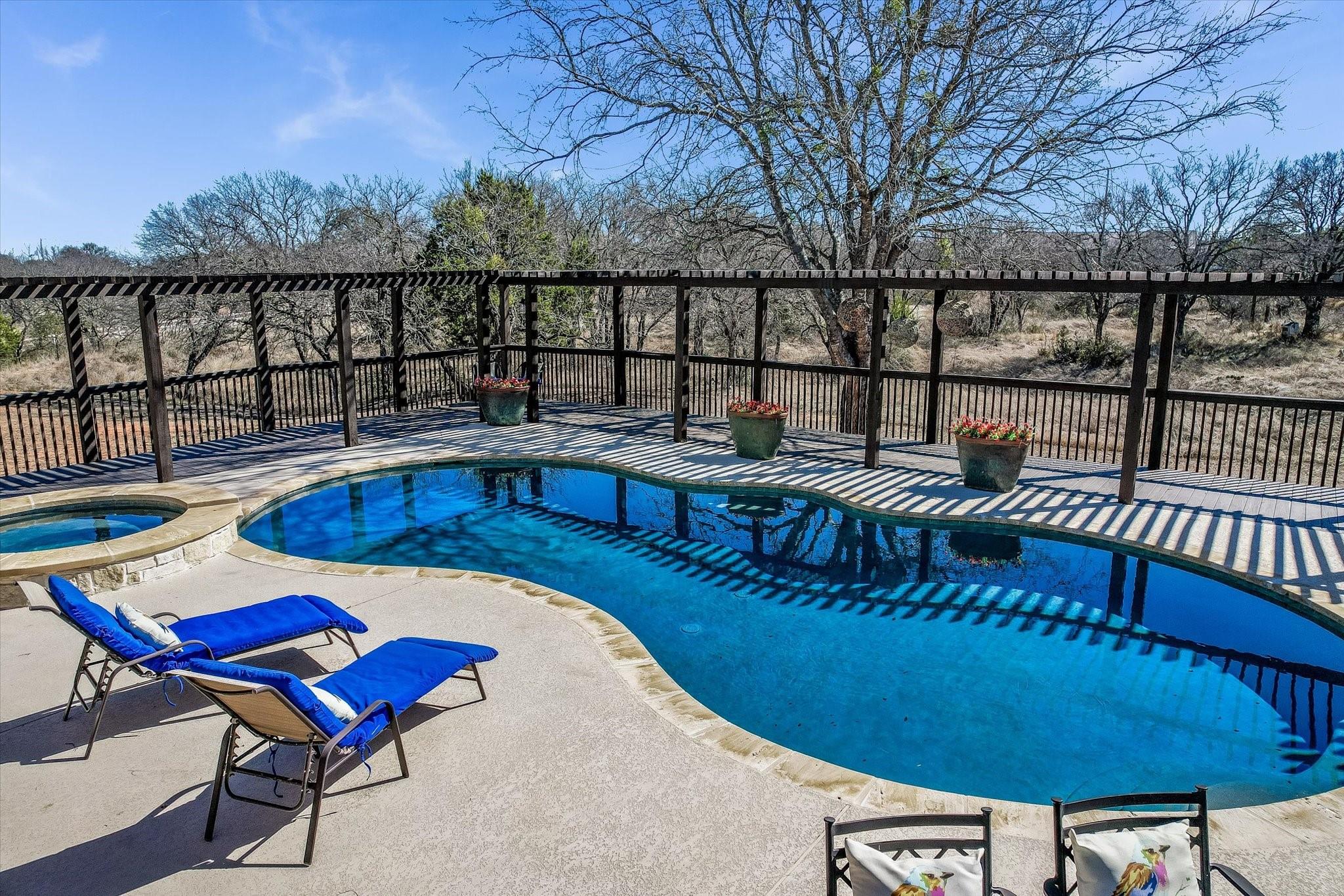 209 Tarbet Trl, Horseshoe Bay, TX 78657