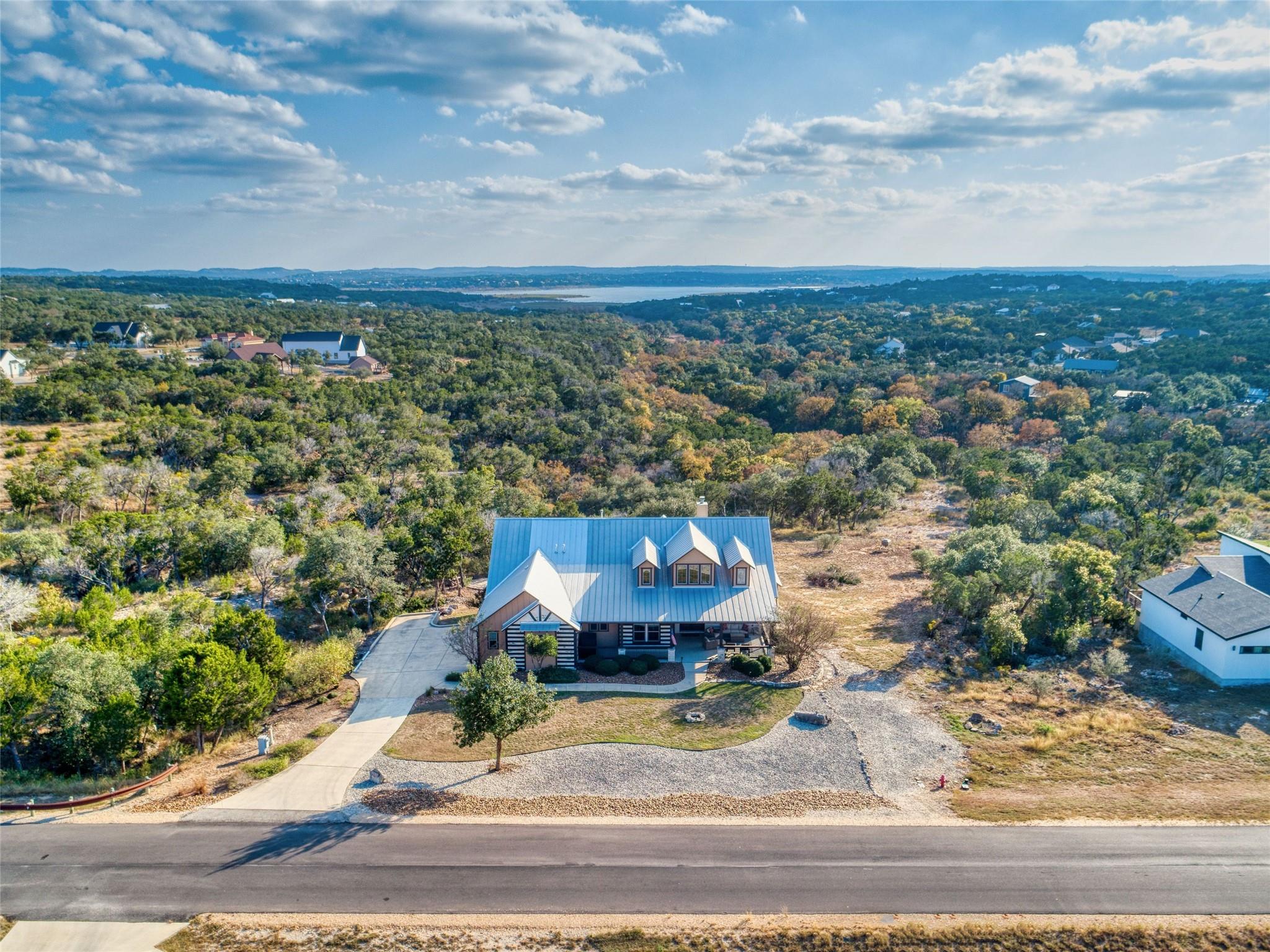 1651 Lake Ridge Blvd, Canyon Lake, TX 78133