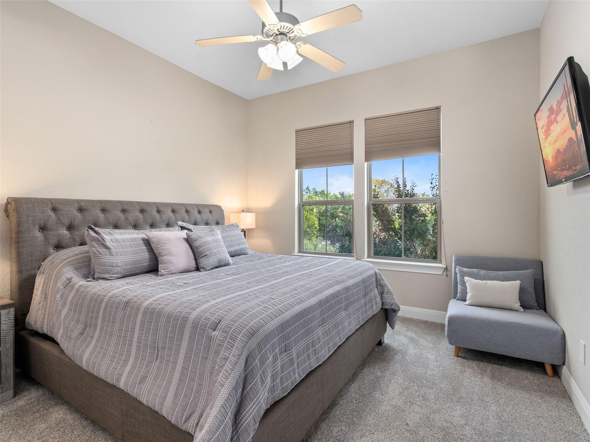 1651 Lake Ridge Blvd, Canyon Lake, TX 78133