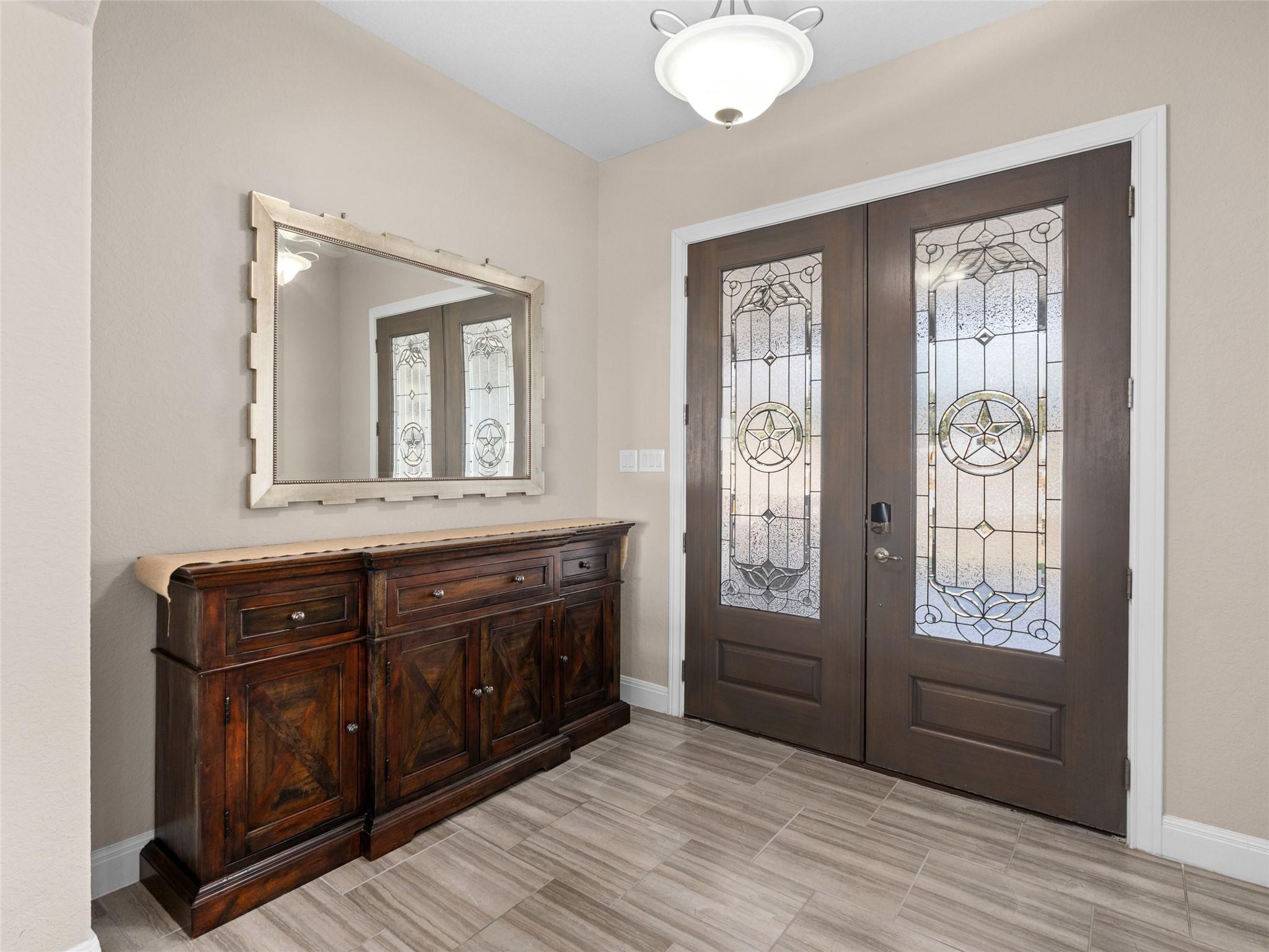 1651 Lake Ridge Blvd, Canyon Lake, TX 78133