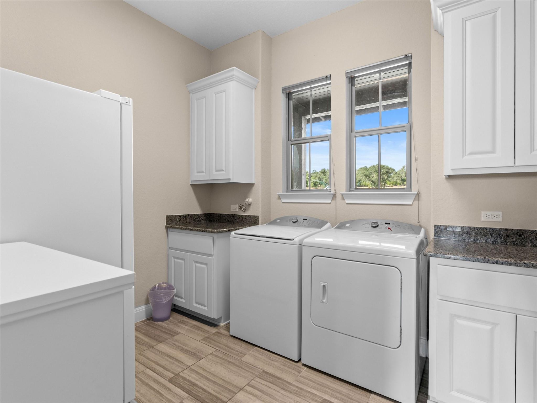 1651 Lake Ridge Blvd, Canyon Lake, TX 78133