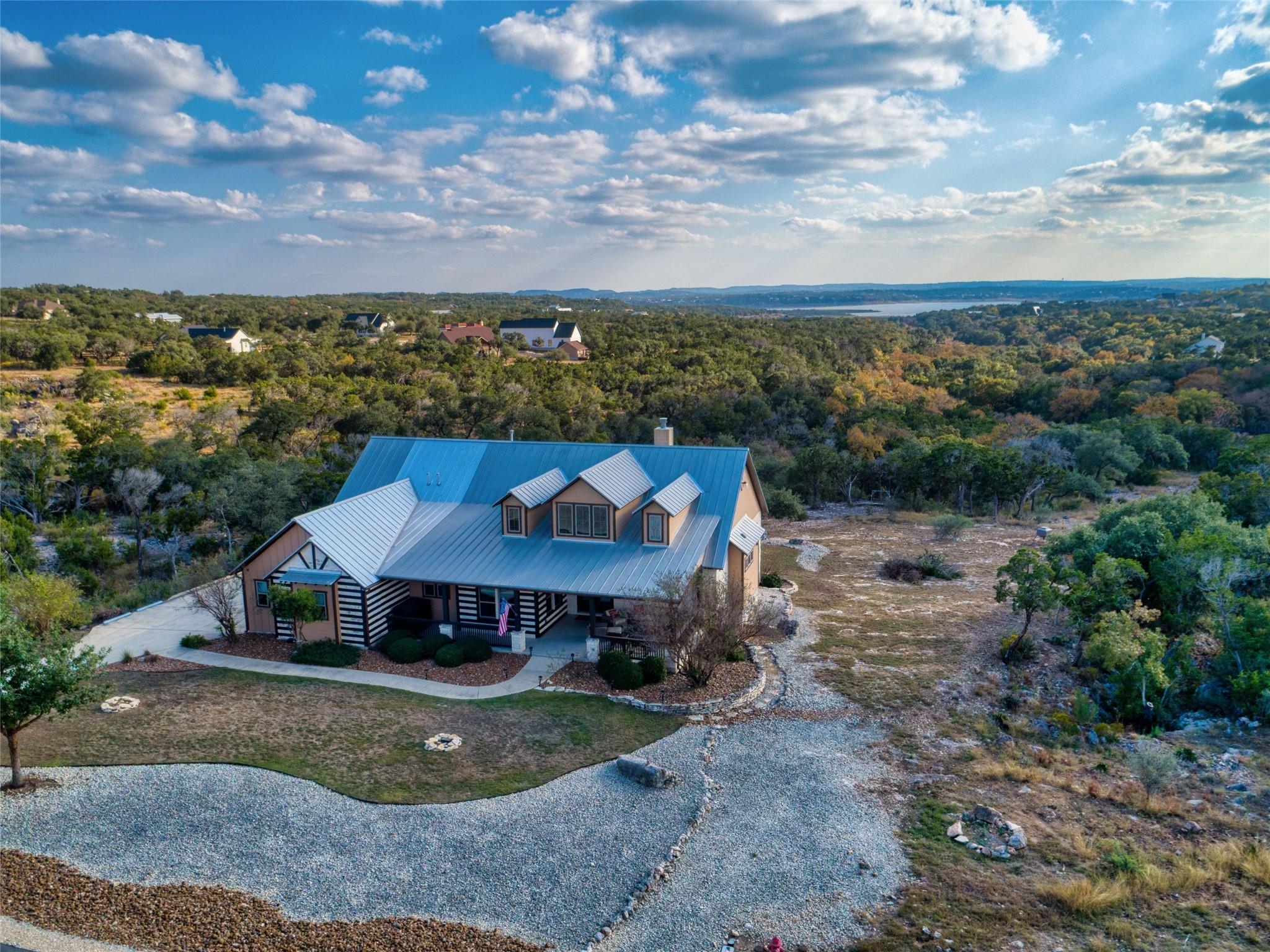 1651 Lake Ridge Blvd, Canyon Lake, TX 78133