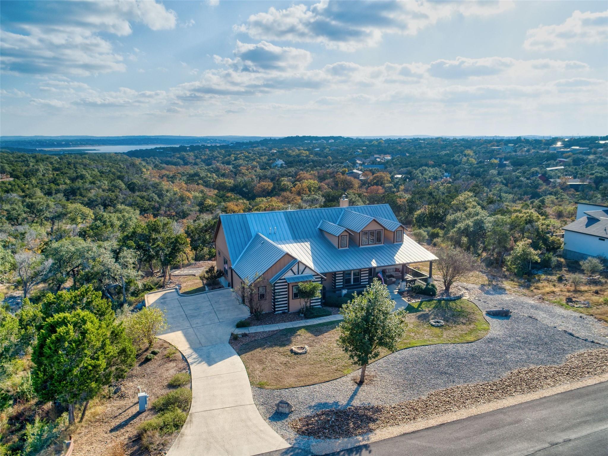1651 Lake Ridge Blvd, Canyon Lake, TX 78133