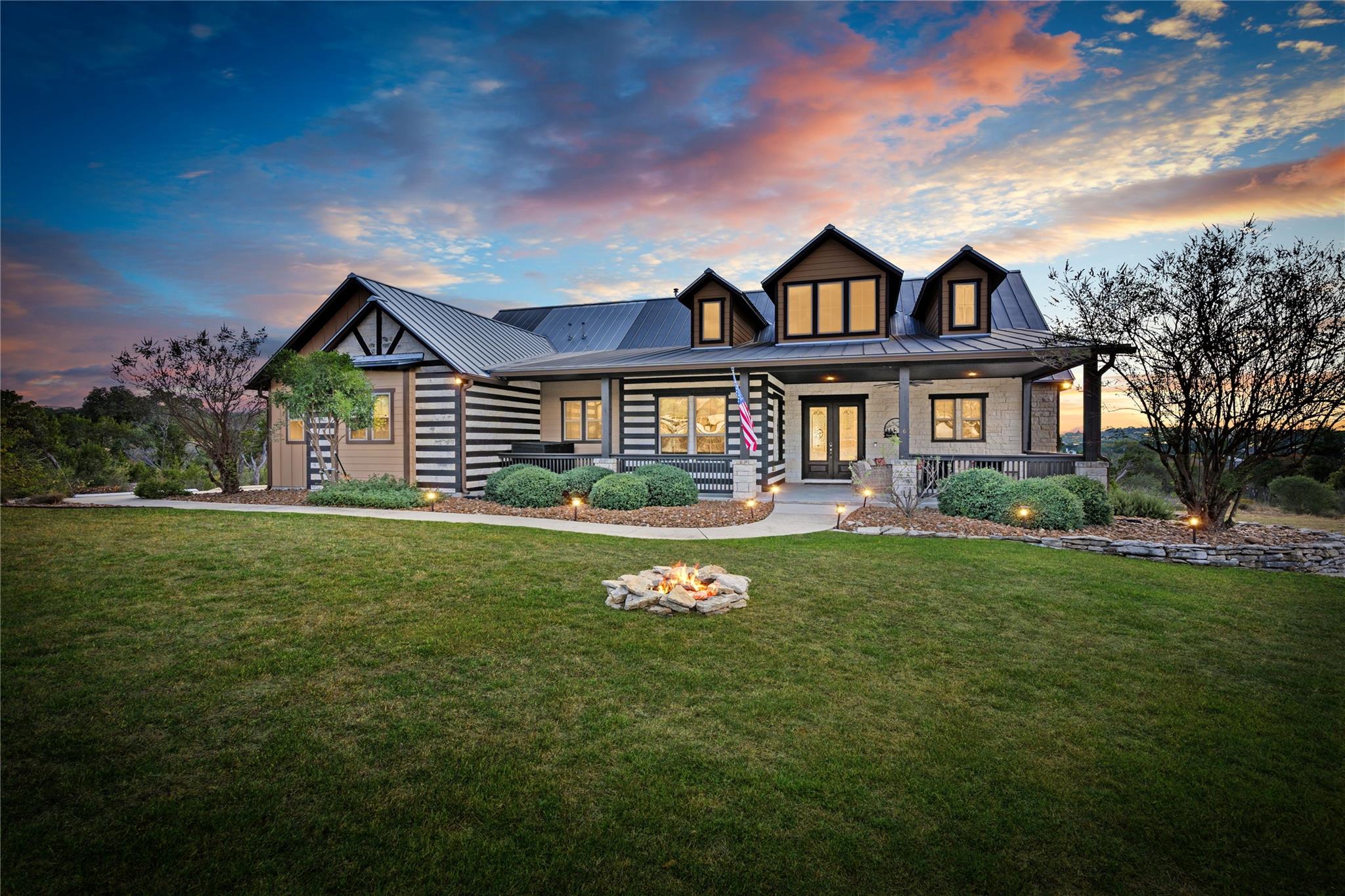 1651 Lake Ridge Blvd, Canyon Lake, TX 78133