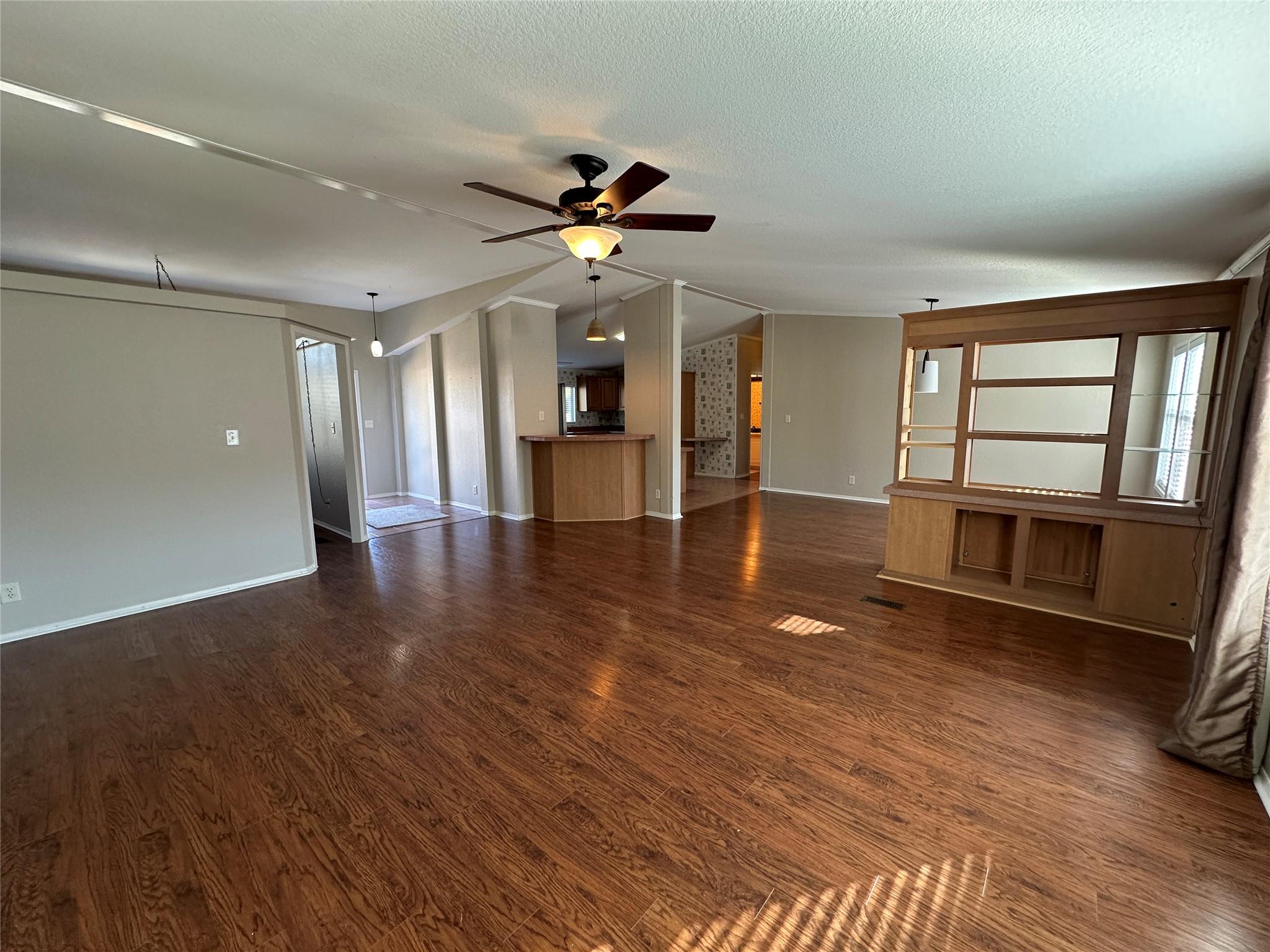 104 Ramirez St, Kyle, TX 78640