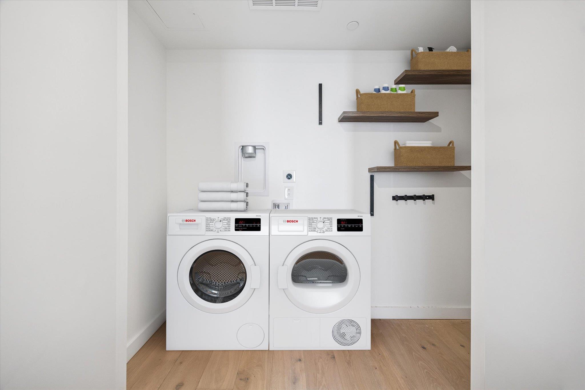 610 Davis St # 2501, Austin, TX 78701