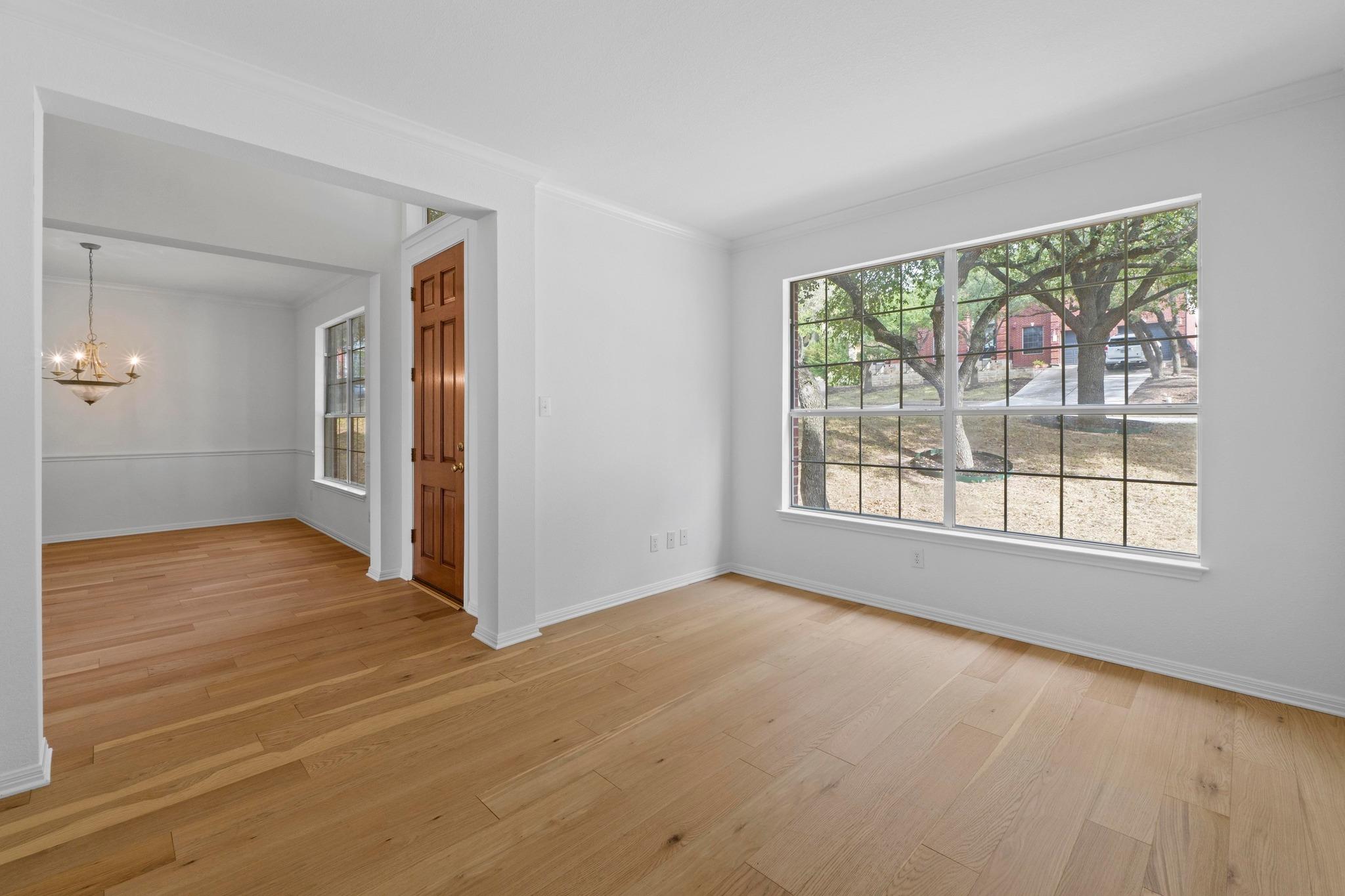 2212 Rimrock Dr, Austin, TX 78738