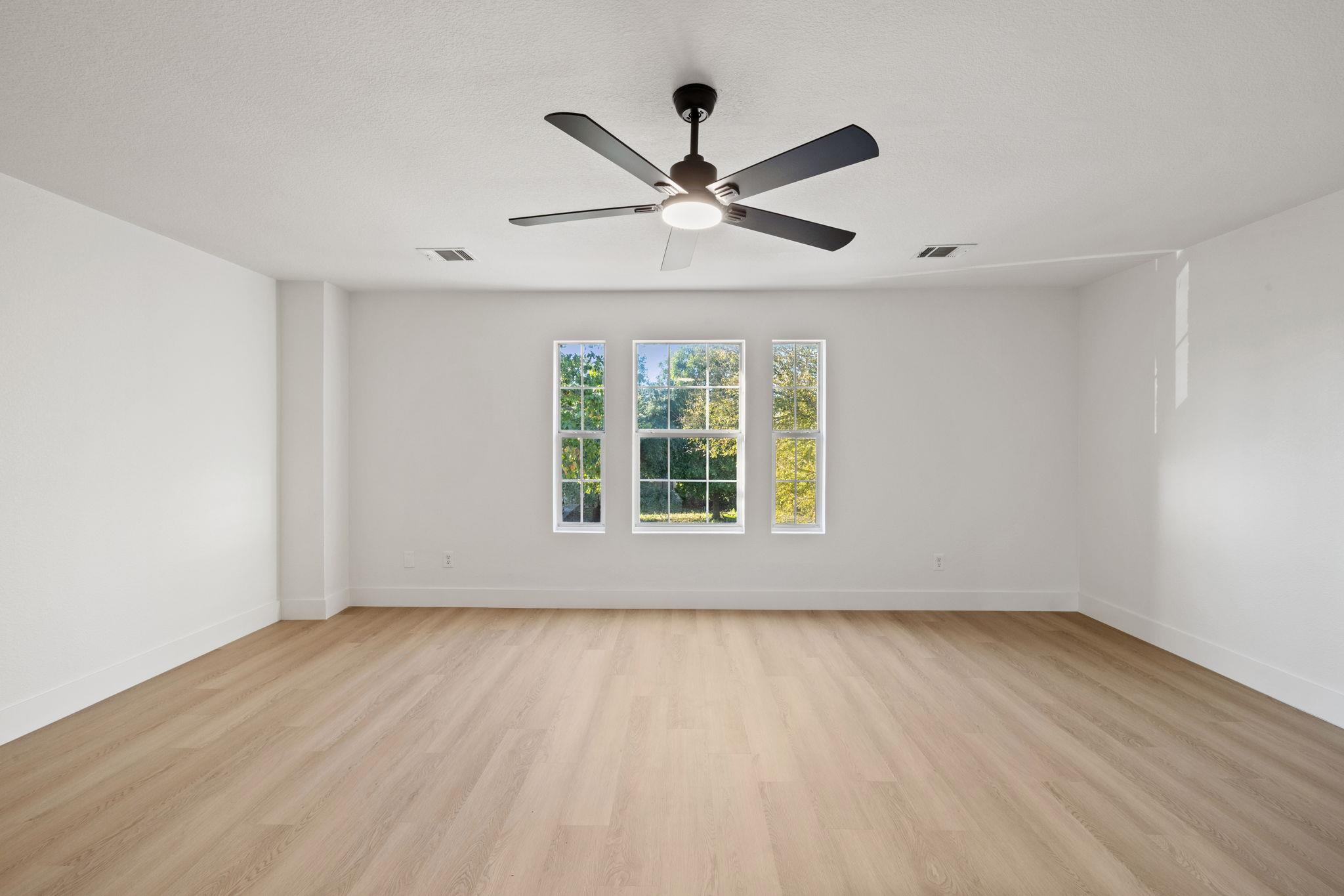 835 Brandi Cir, Kyle, TX 78640