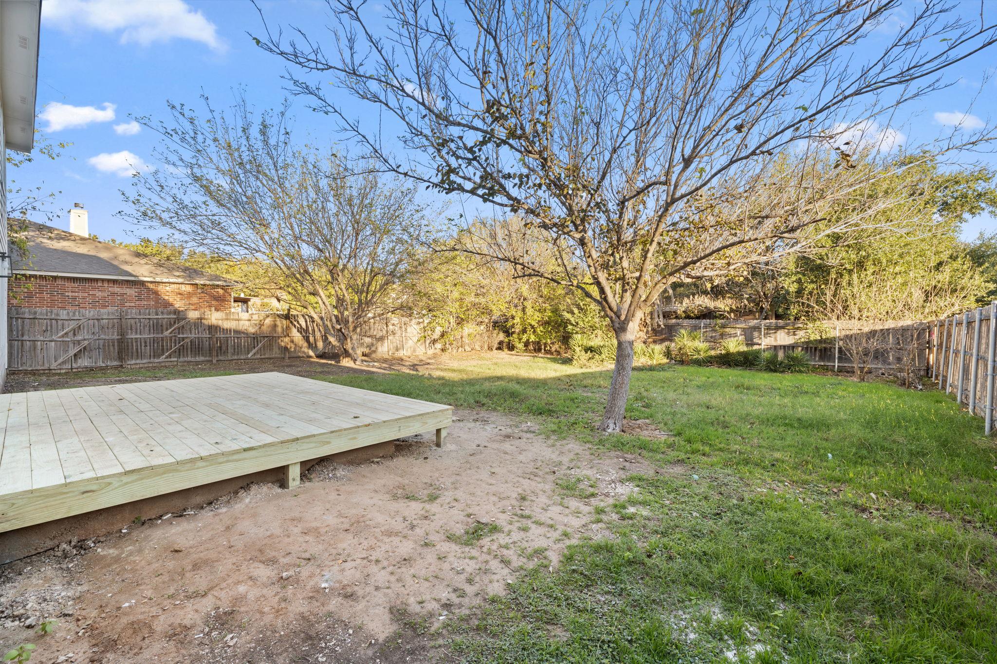 835 Brandi Cir, Kyle, TX 78640