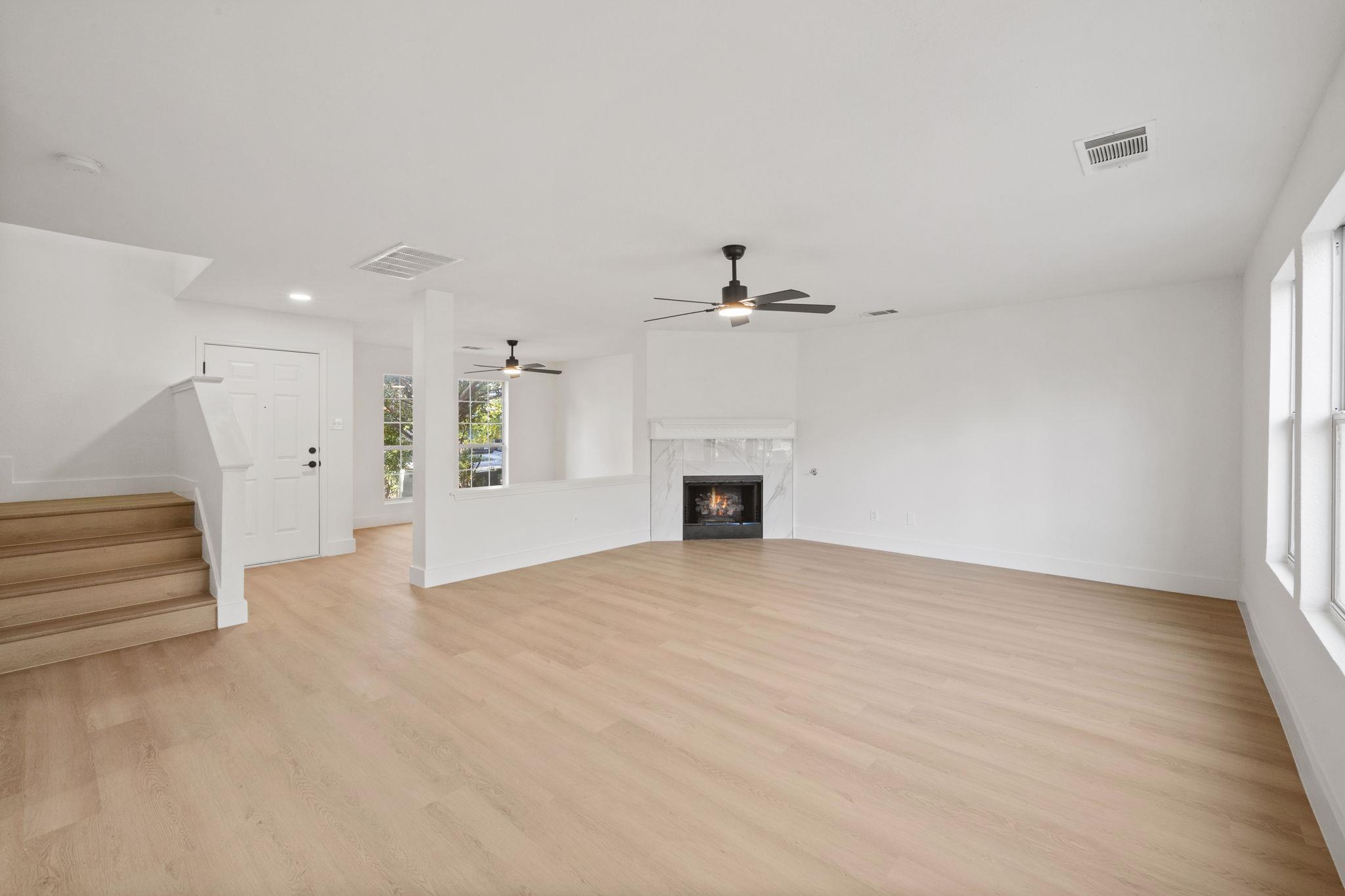 835 Brandi Cir, Kyle, TX 78640