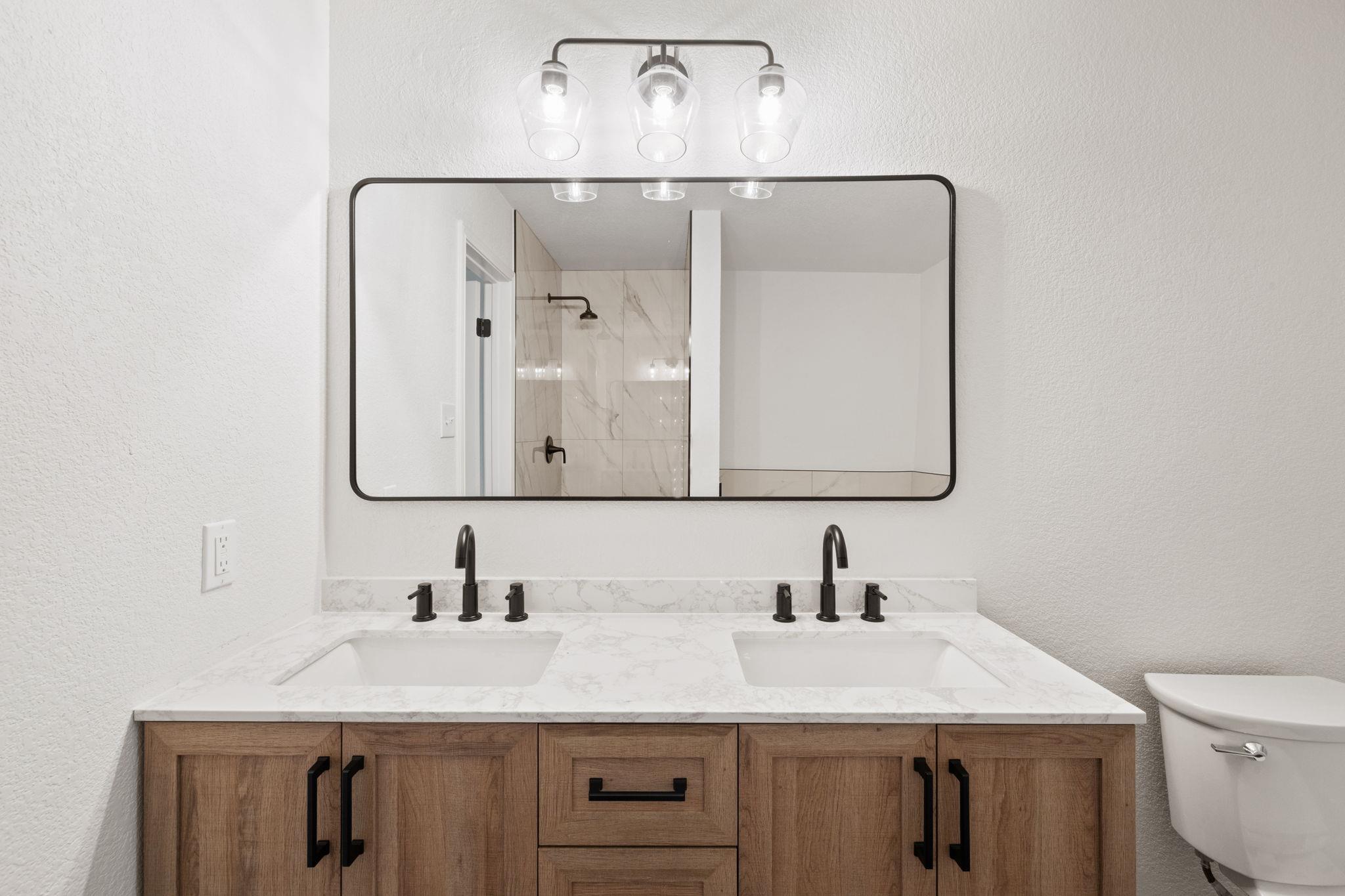 835 Brandi Cir, Kyle, TX 78640